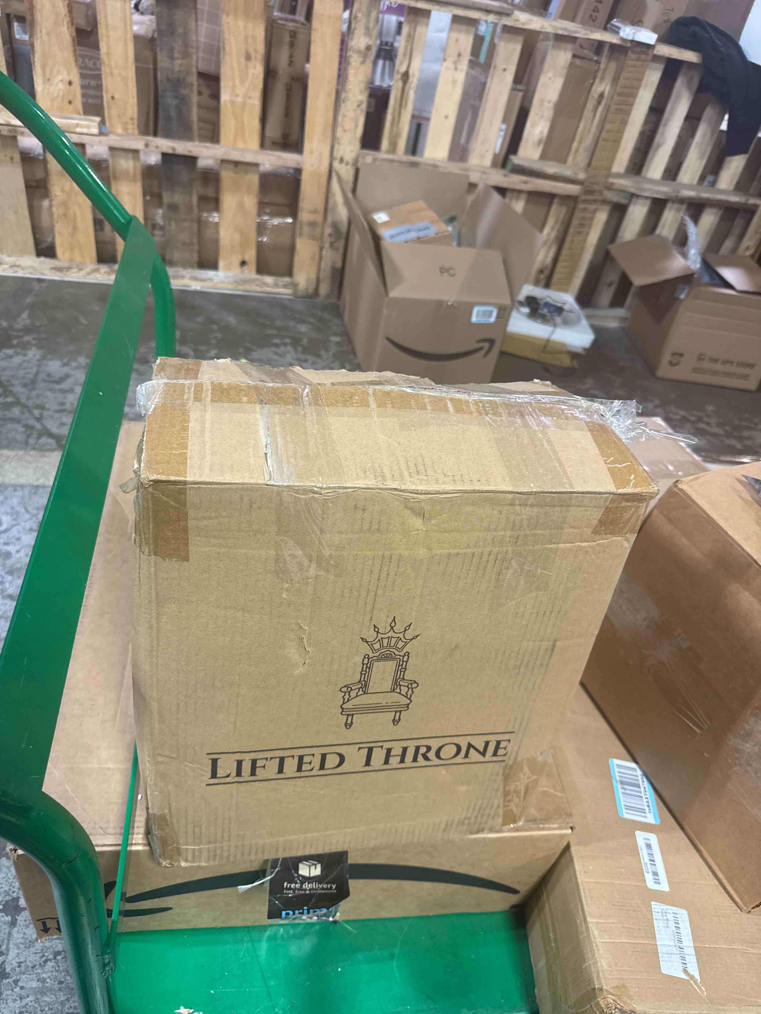 https://s3.amazonaws.com/lotting-images-prod/phillipi/PNK3533861_1753976014285.jpeg