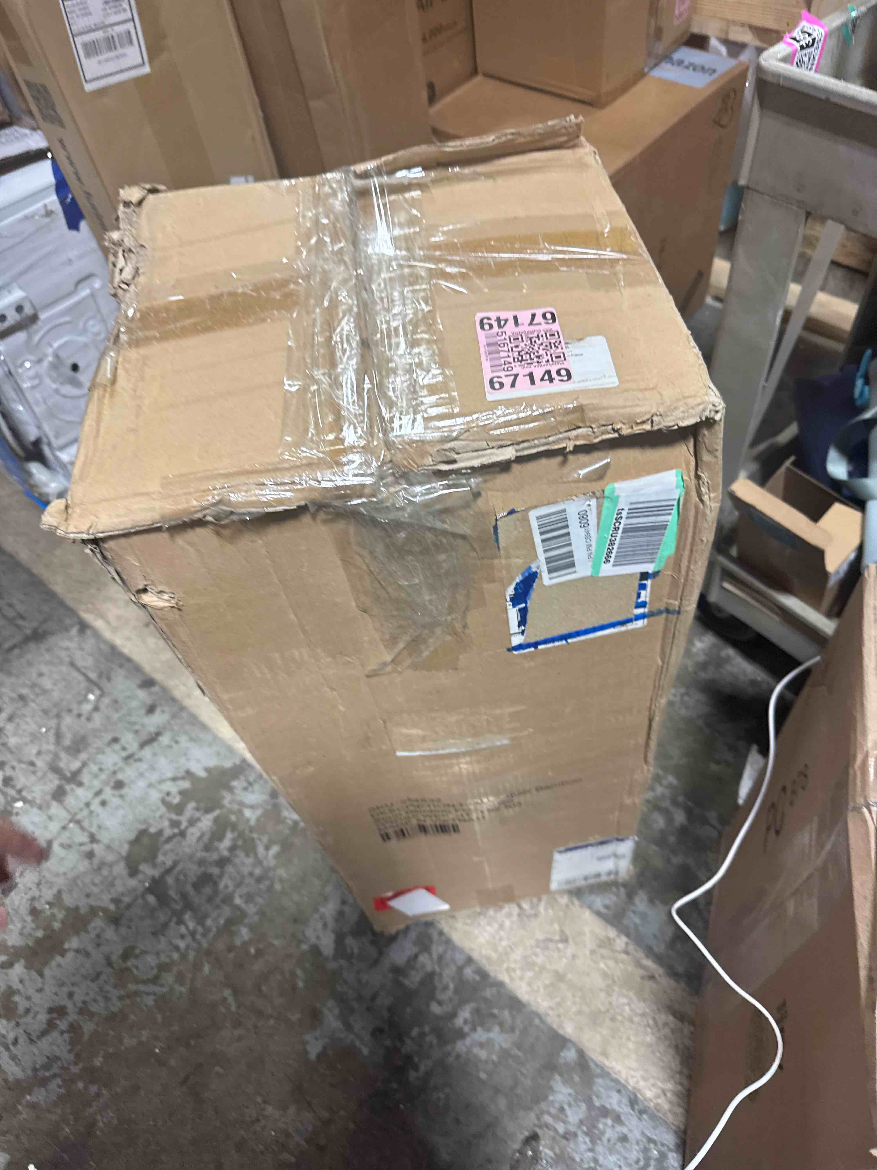 https://s3.amazonaws.com/lotting-images-prod/phillipi/PNK3533886_1753981376991.jpeg