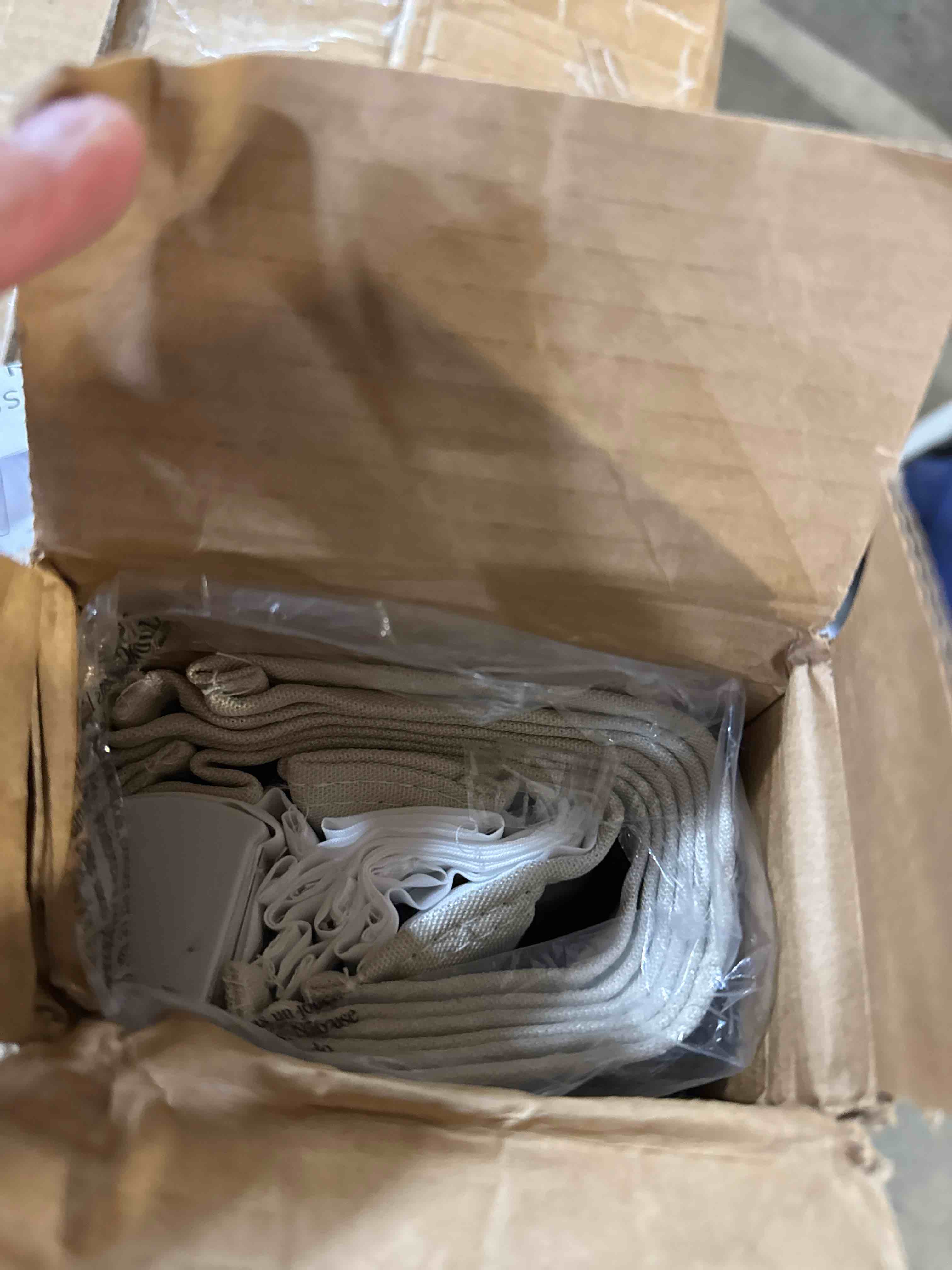 https://s3.amazonaws.com/lotting-images-prod/phillipi/PNK3533914_1754329460739.jpeg