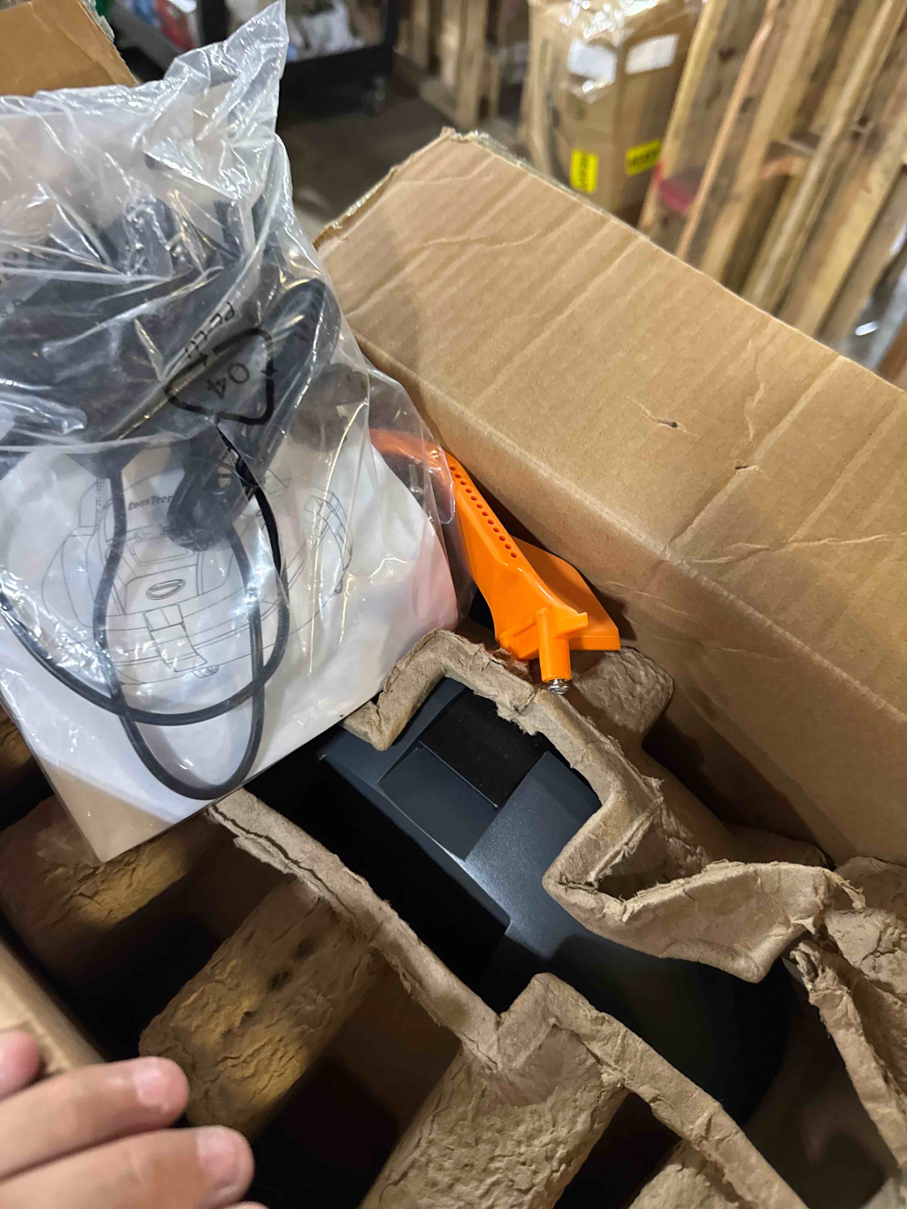 https://s3.amazonaws.com/lotting-images-prod/phillipi/PNK3533925_1754331589999.jpeg