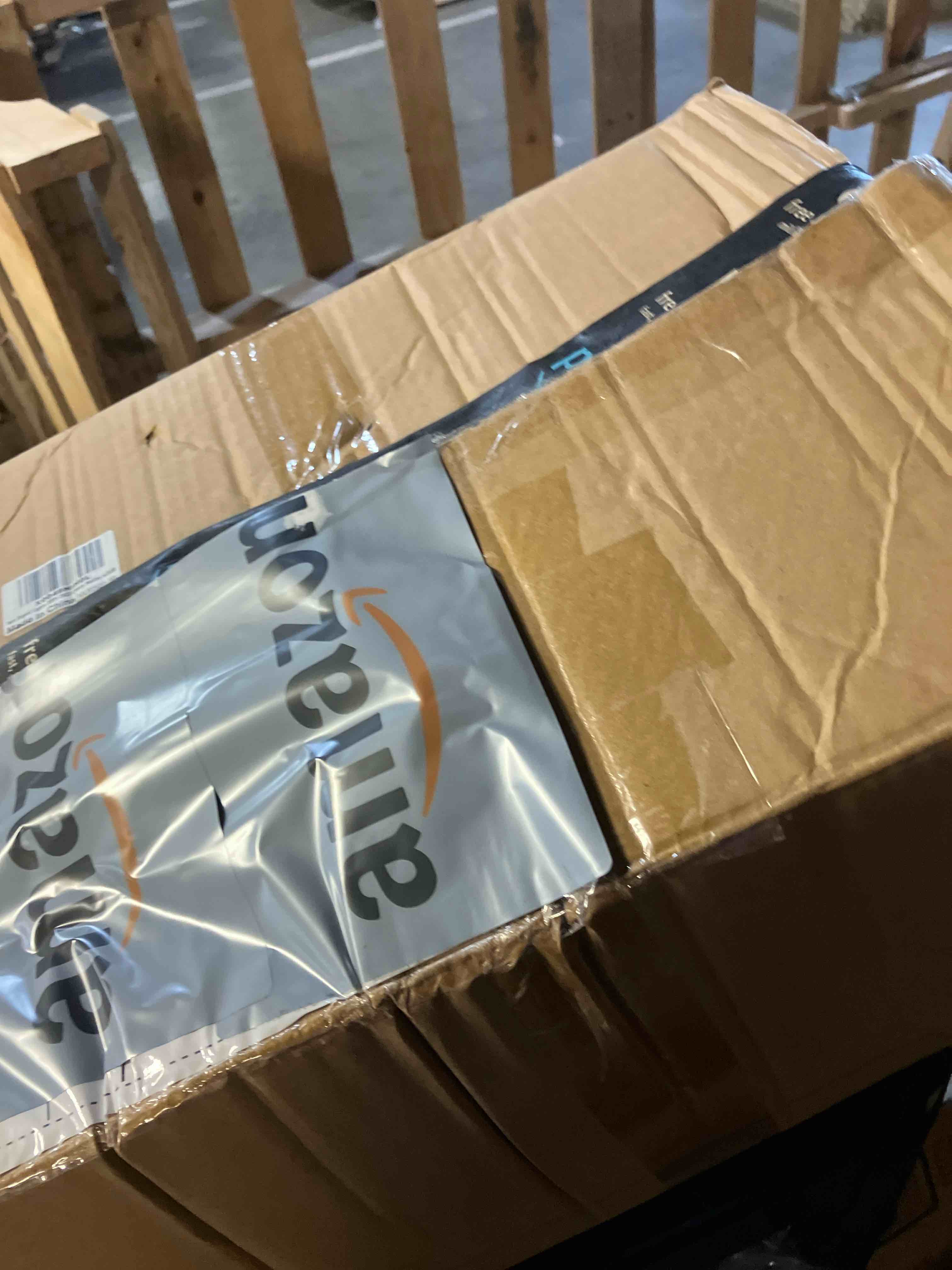 https://s3.amazonaws.com/lotting-images-prod/phillipi/PNK3534030_1754575933651.jpeg