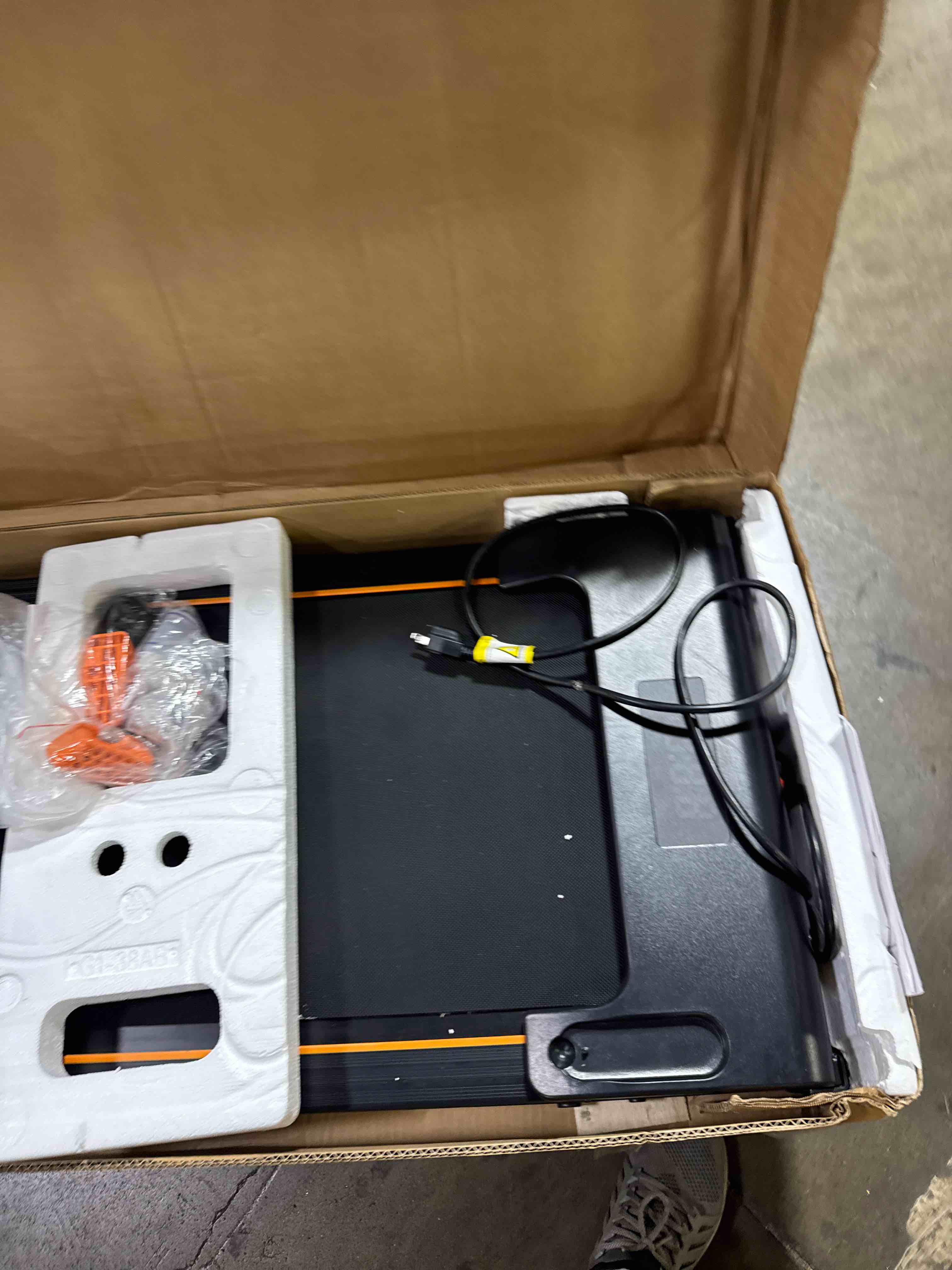https://s3.amazonaws.com/lotting-images-prod/phillipi/PNK3534095_1754920454093.jpeg