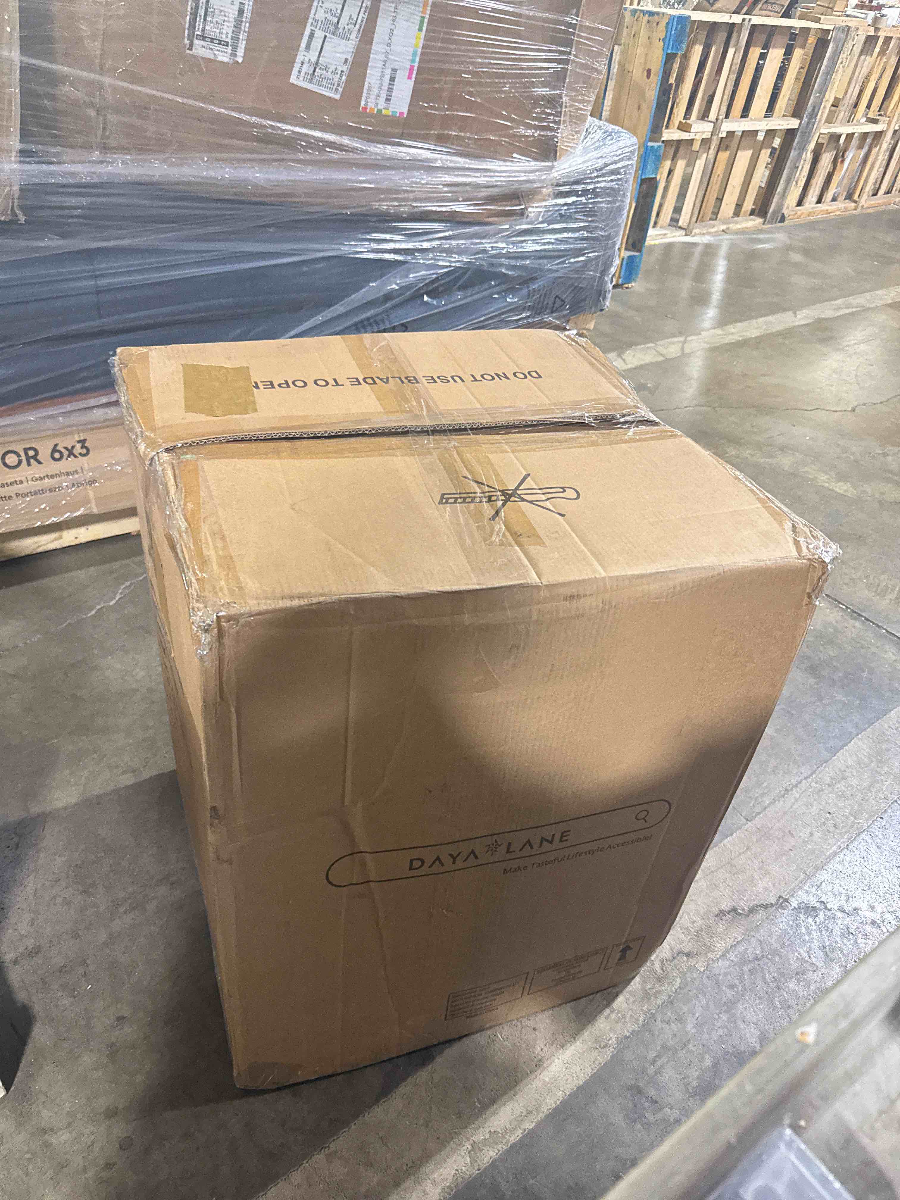 https://s3.amazonaws.com/lotting-images-prod/phillipi/PNK3534108_1754924828202.jpeg