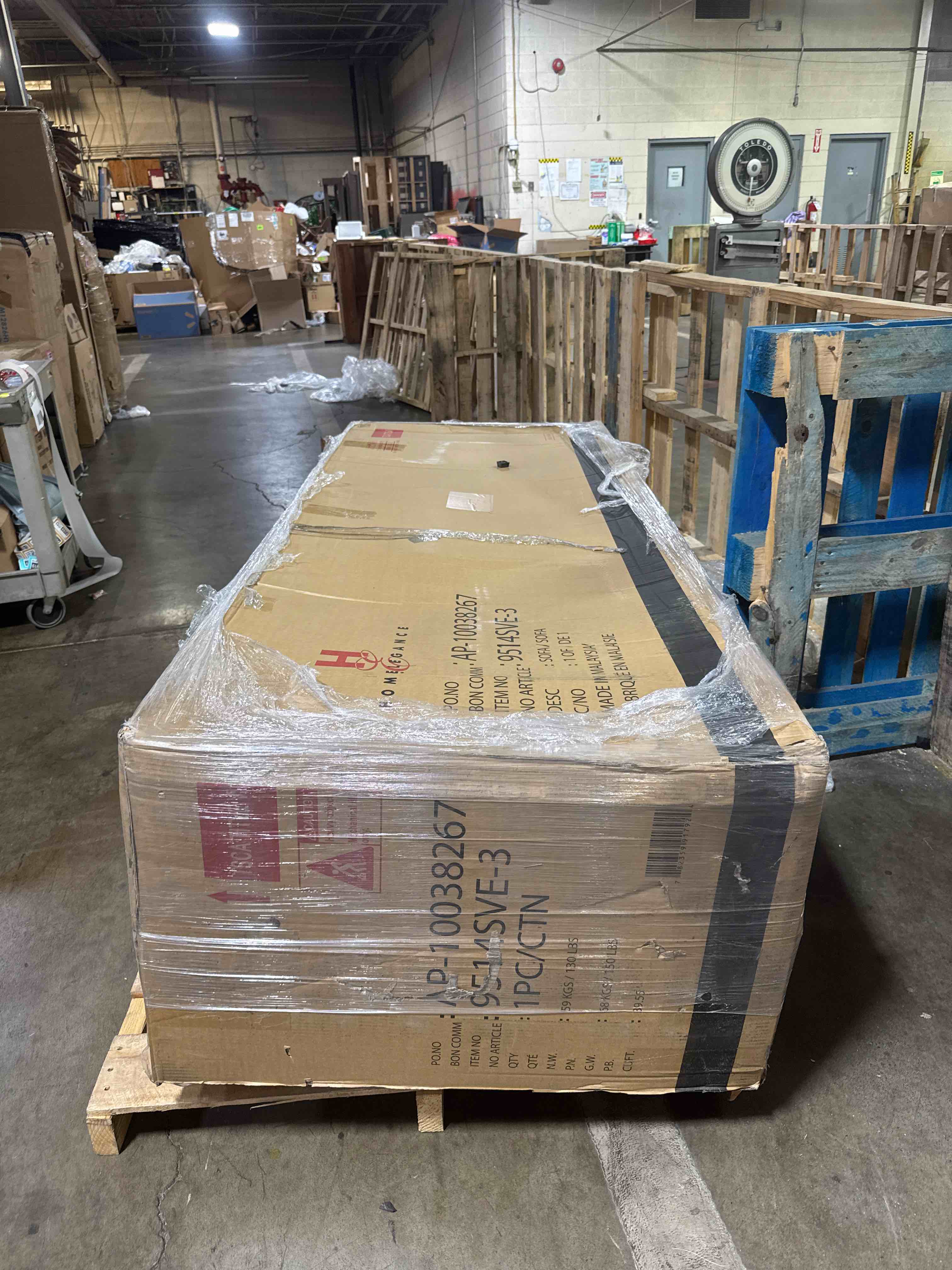 https://s3.amazonaws.com/lotting-images-prod/phillipi/PNK3534127_1754930931454.jpeg