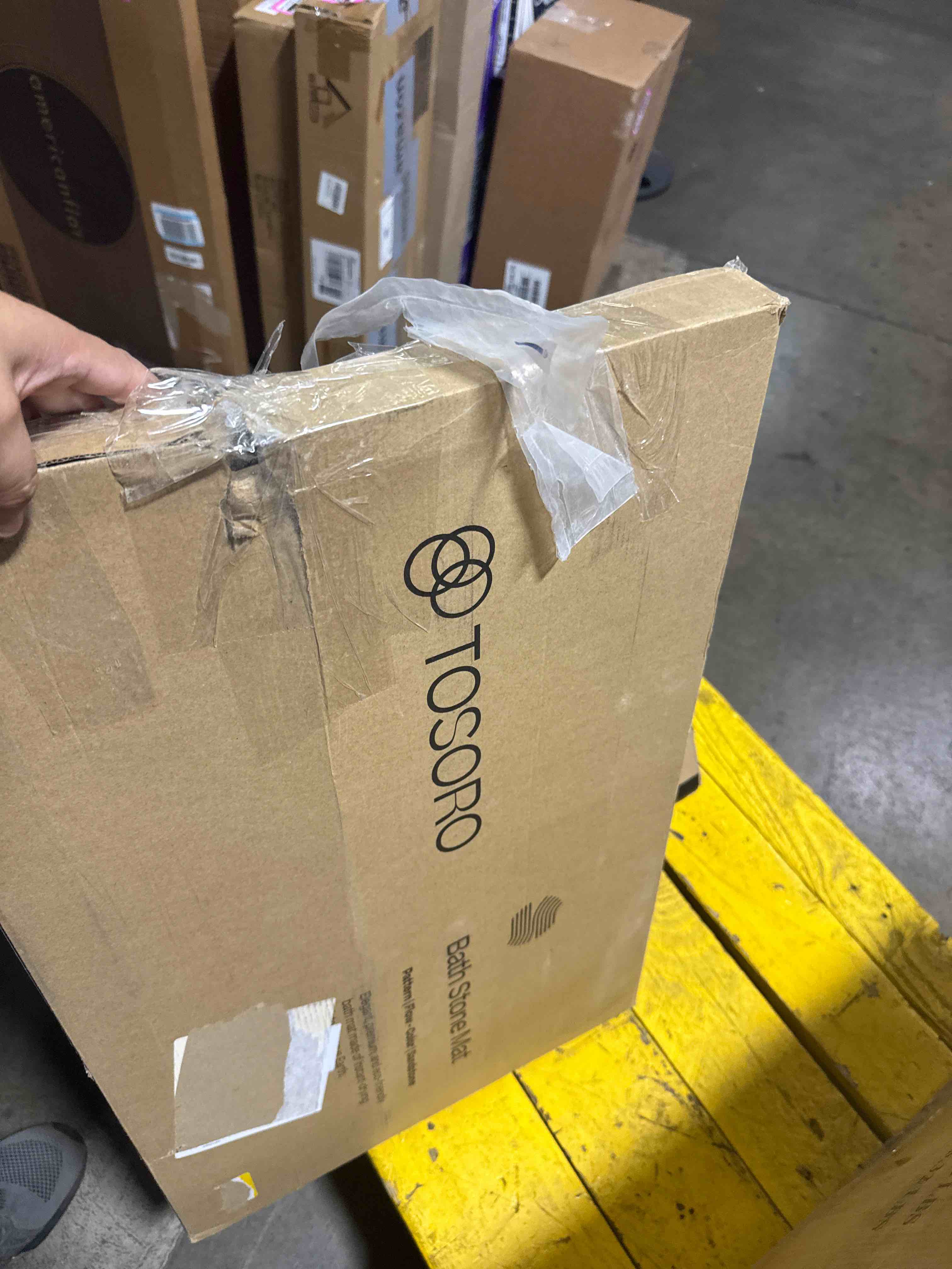 https://s3.amazonaws.com/lotting-images-prod/phillipi/PNK3534146_1755088368195.jpeg