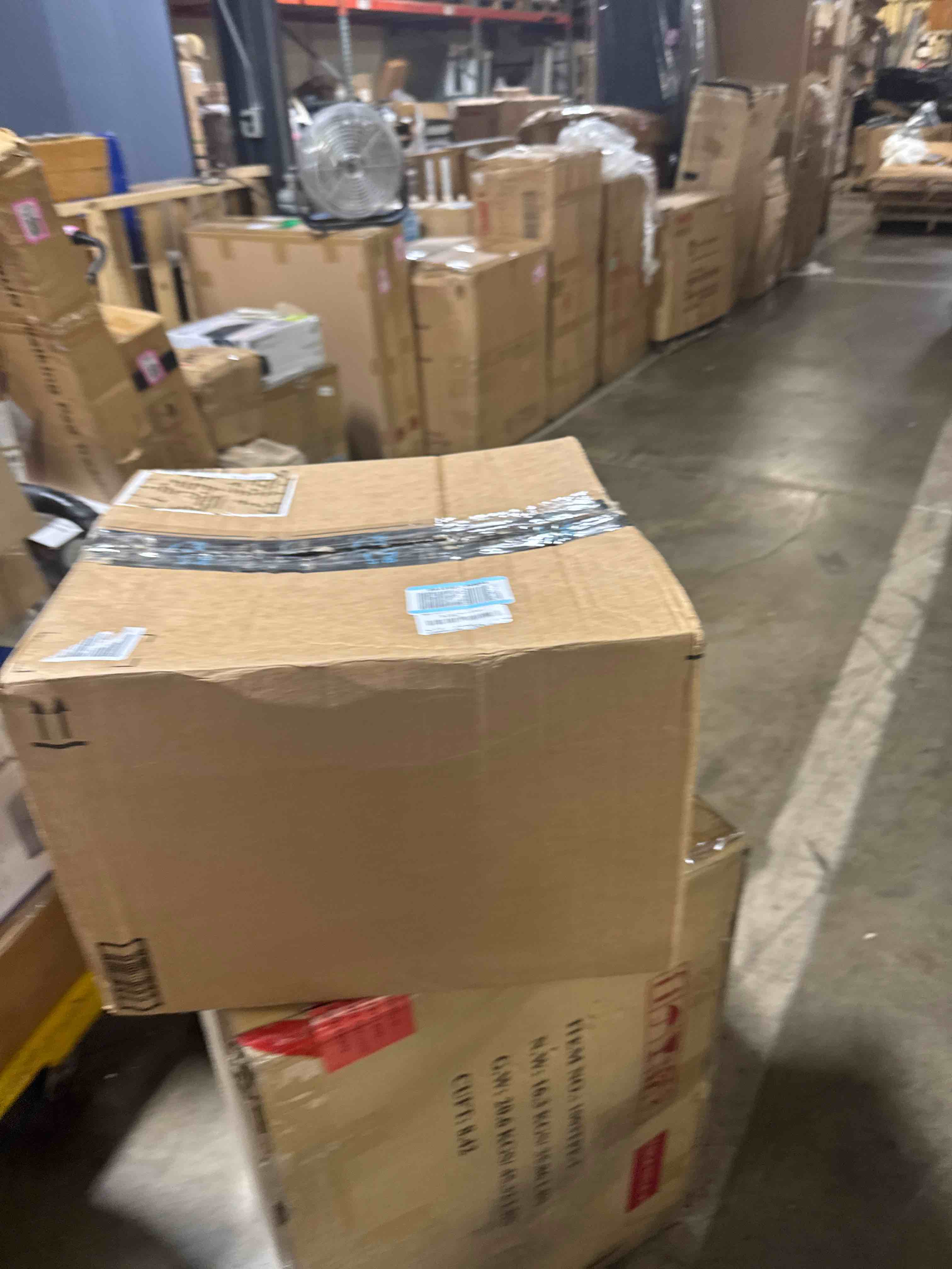 https://s3.amazonaws.com/lotting-images-prod/phillipi/PNK3534151_1755089058731.jpeg