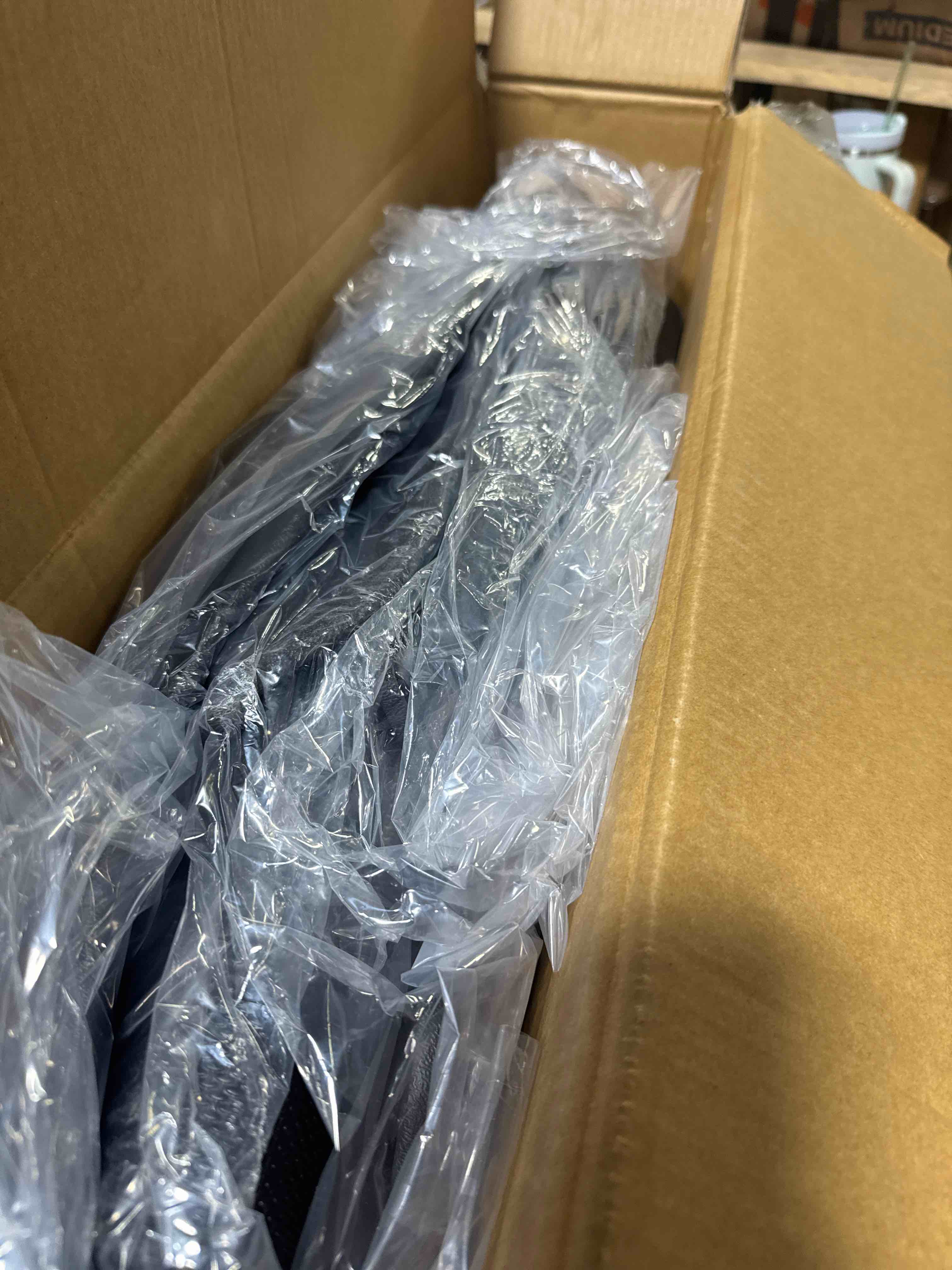 https://s3.amazonaws.com/lotting-images-prod/phillipi/PNK3534160_1755090174093.jpeg
