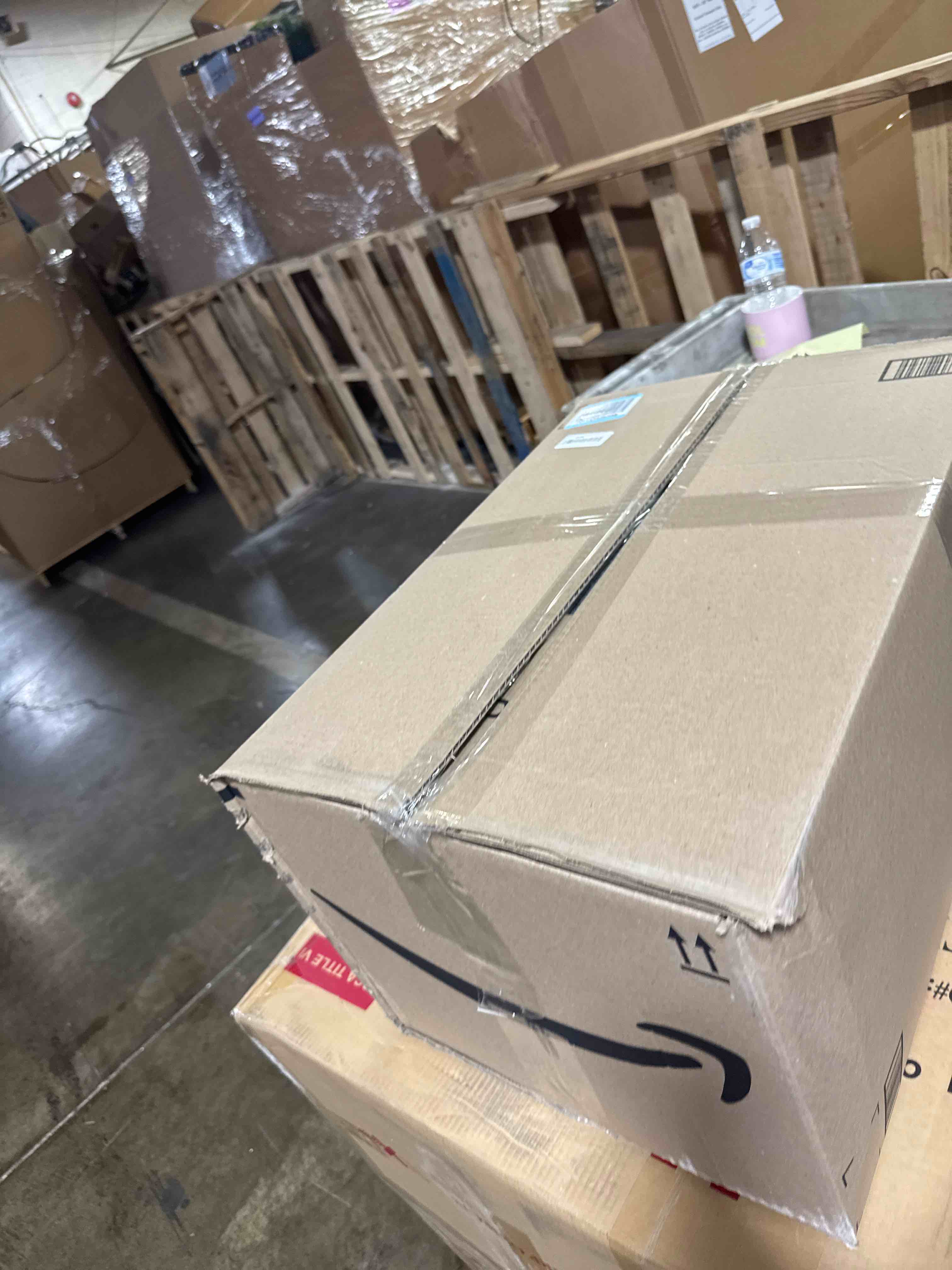 https://s3.amazonaws.com/lotting-images-prod/phillipi/PNK3534191_1755094264399.jpeg