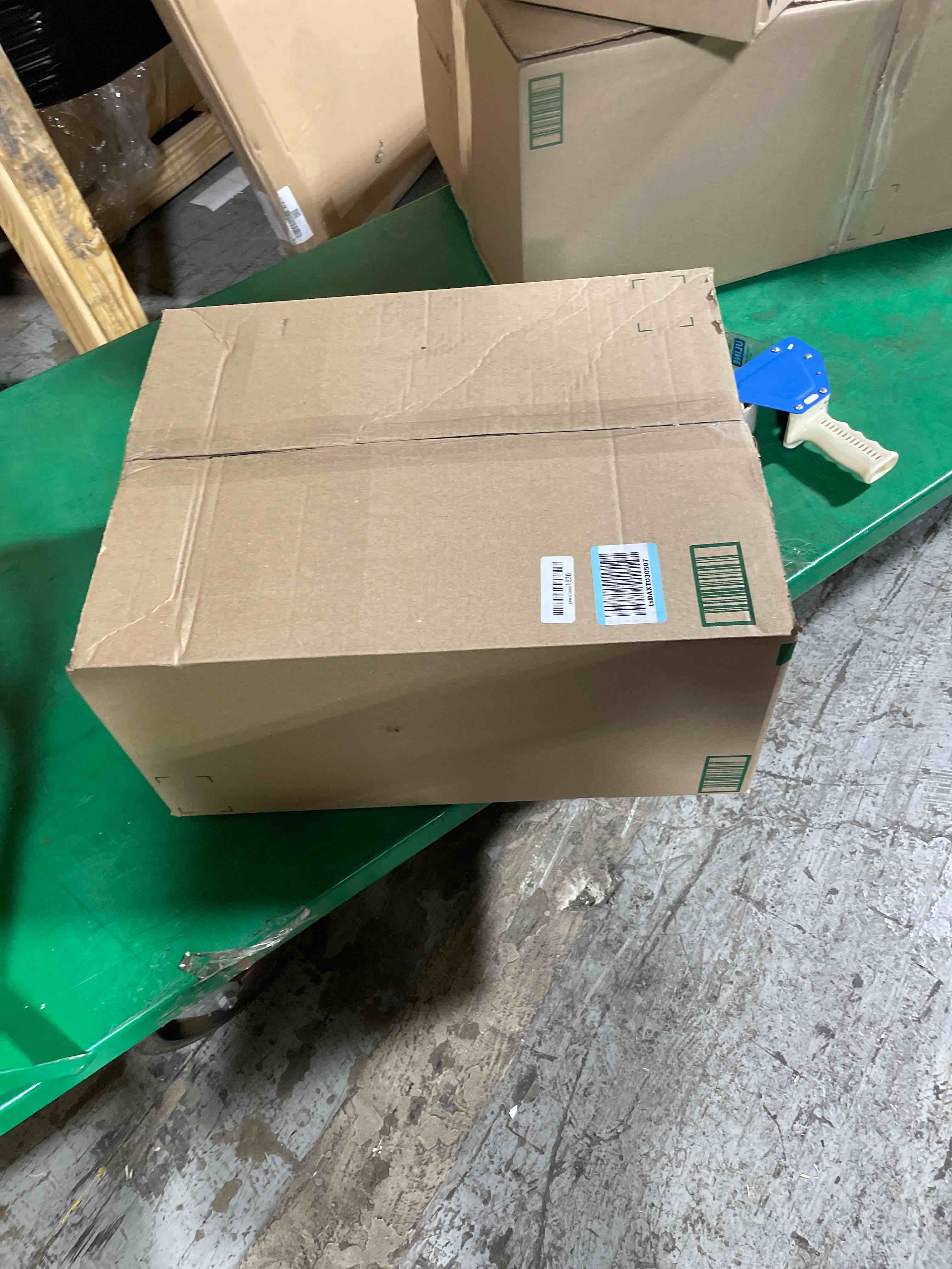 https://s3.amazonaws.com/lotting-images-prod/phillipi/PNK3534261_1755266368668.jpeg