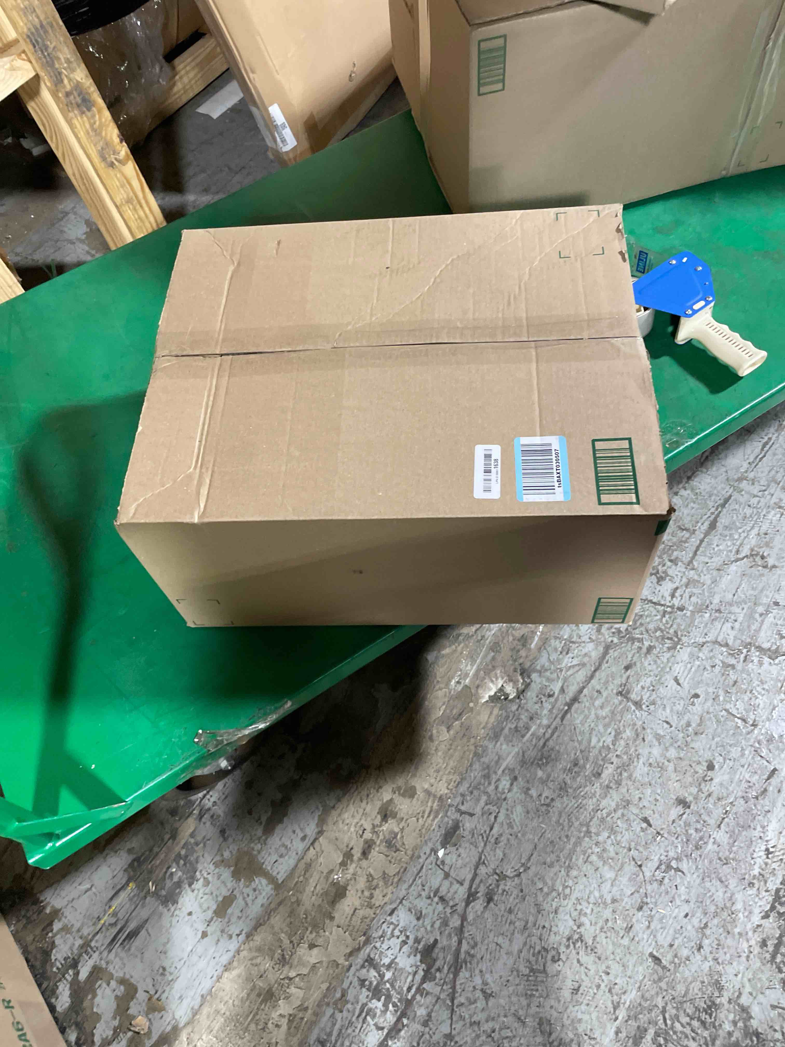https://s3.amazonaws.com/lotting-images-prod/phillipi/PNK3534261_1755266369825.jpeg