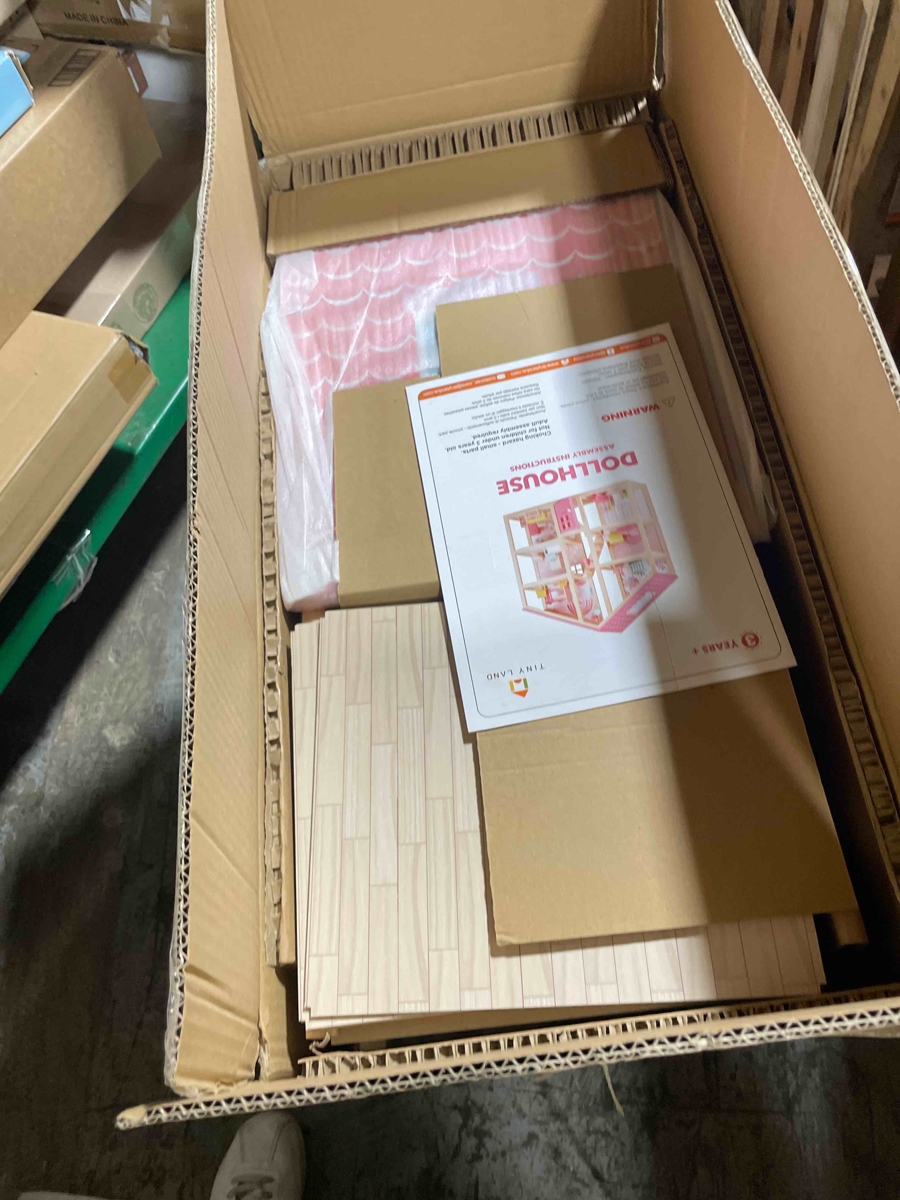 https://s3.amazonaws.com/lotting-images-prod/phillipi/PNK3534268_1755268109960.jpeg