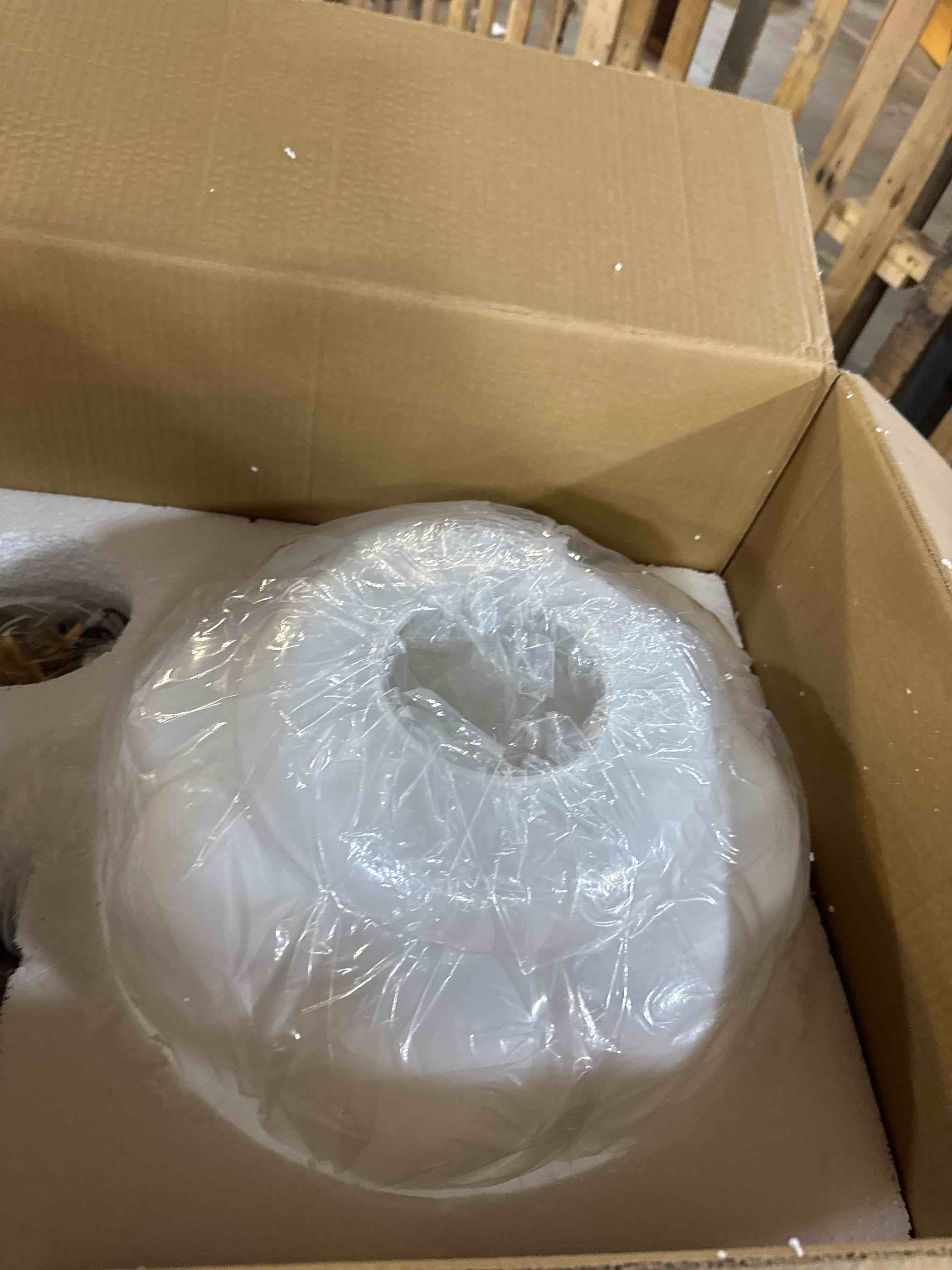 https://s3.amazonaws.com/lotting-images-prod/phillipi/PNK3534342_1755530595871.jpeg