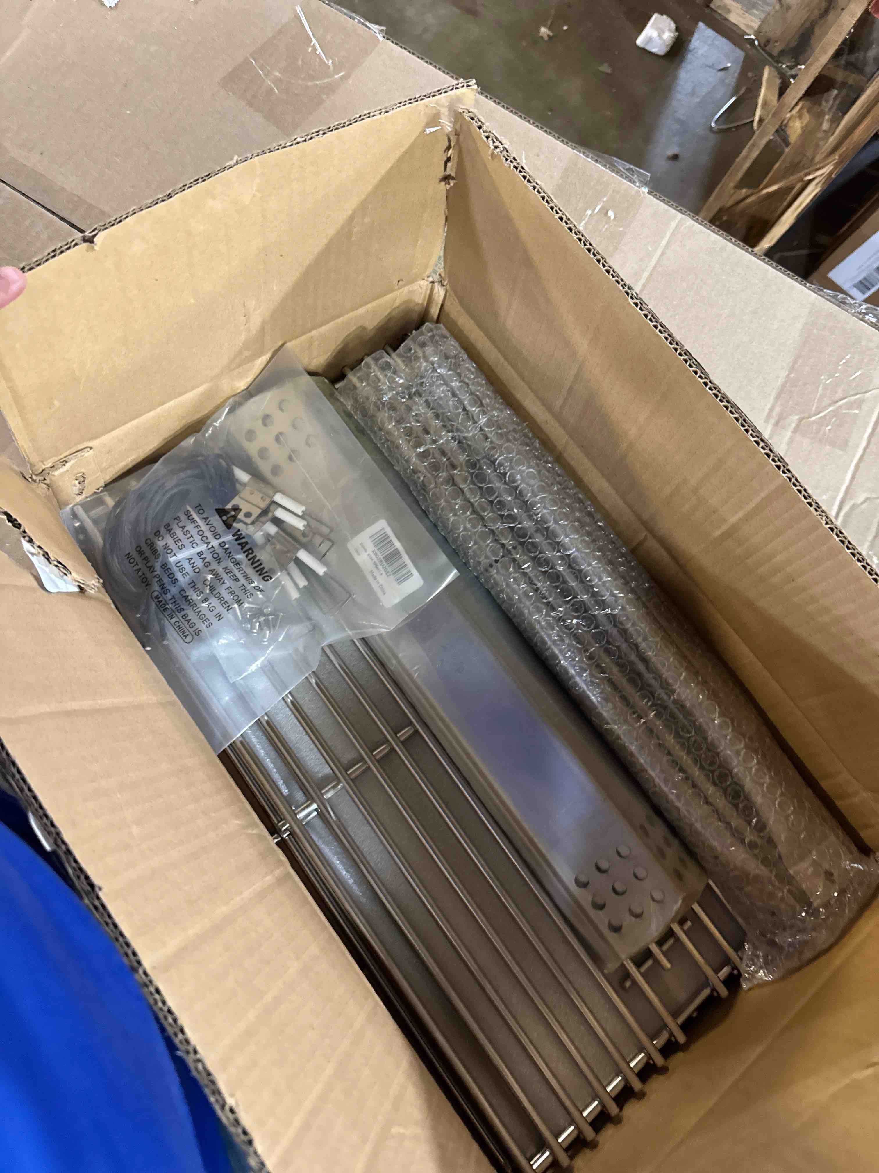 https://s3.amazonaws.com/lotting-images-prod/phillipi/PNK3534344_1755530784246.jpeg
