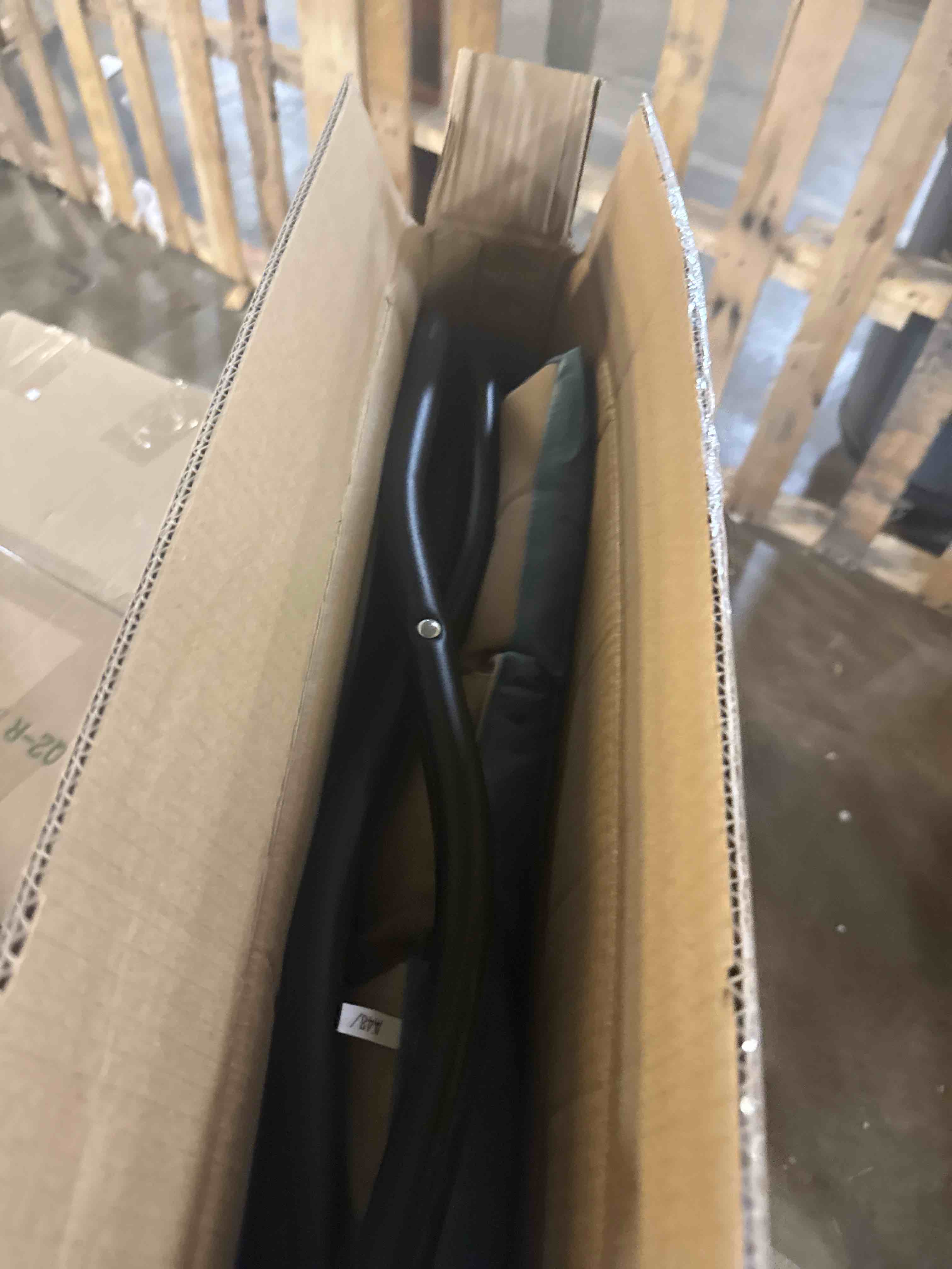 https://s3.amazonaws.com/lotting-images-prod/phillipi/PNK3534358_1755532873881.jpeg