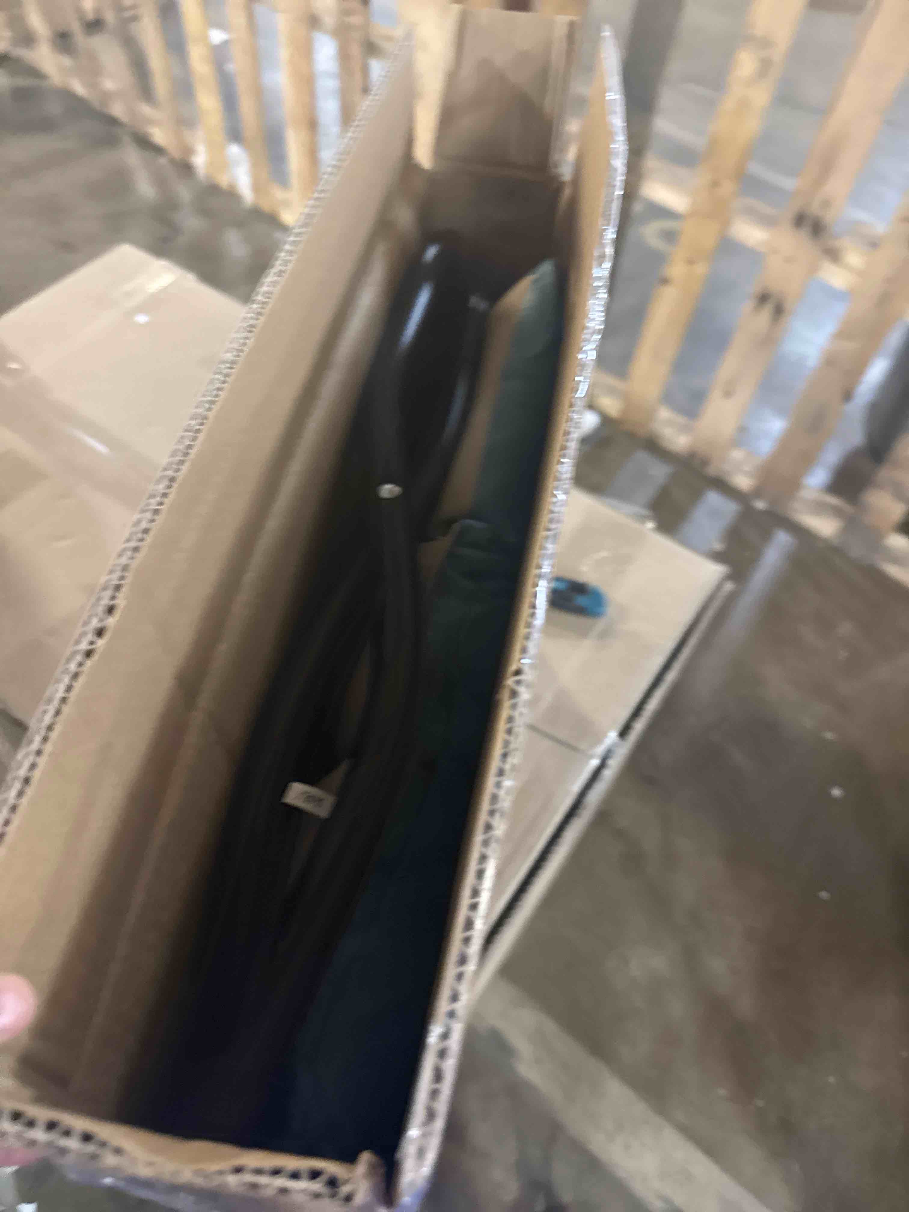 https://s3.amazonaws.com/lotting-images-prod/phillipi/PNK3534358_1755532874754.jpeg