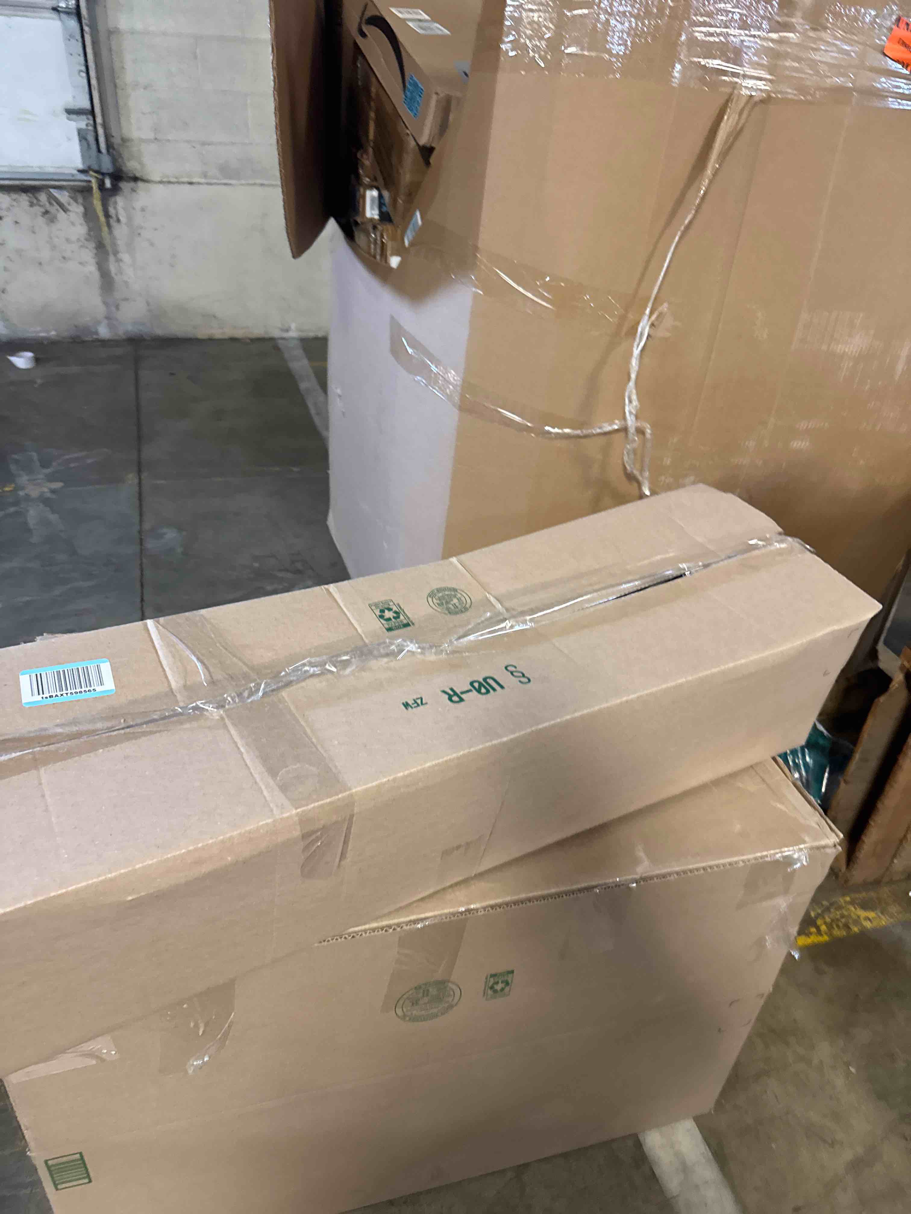 https://s3.amazonaws.com/lotting-images-prod/phillipi/PNK3534404_1755618873485.jpeg