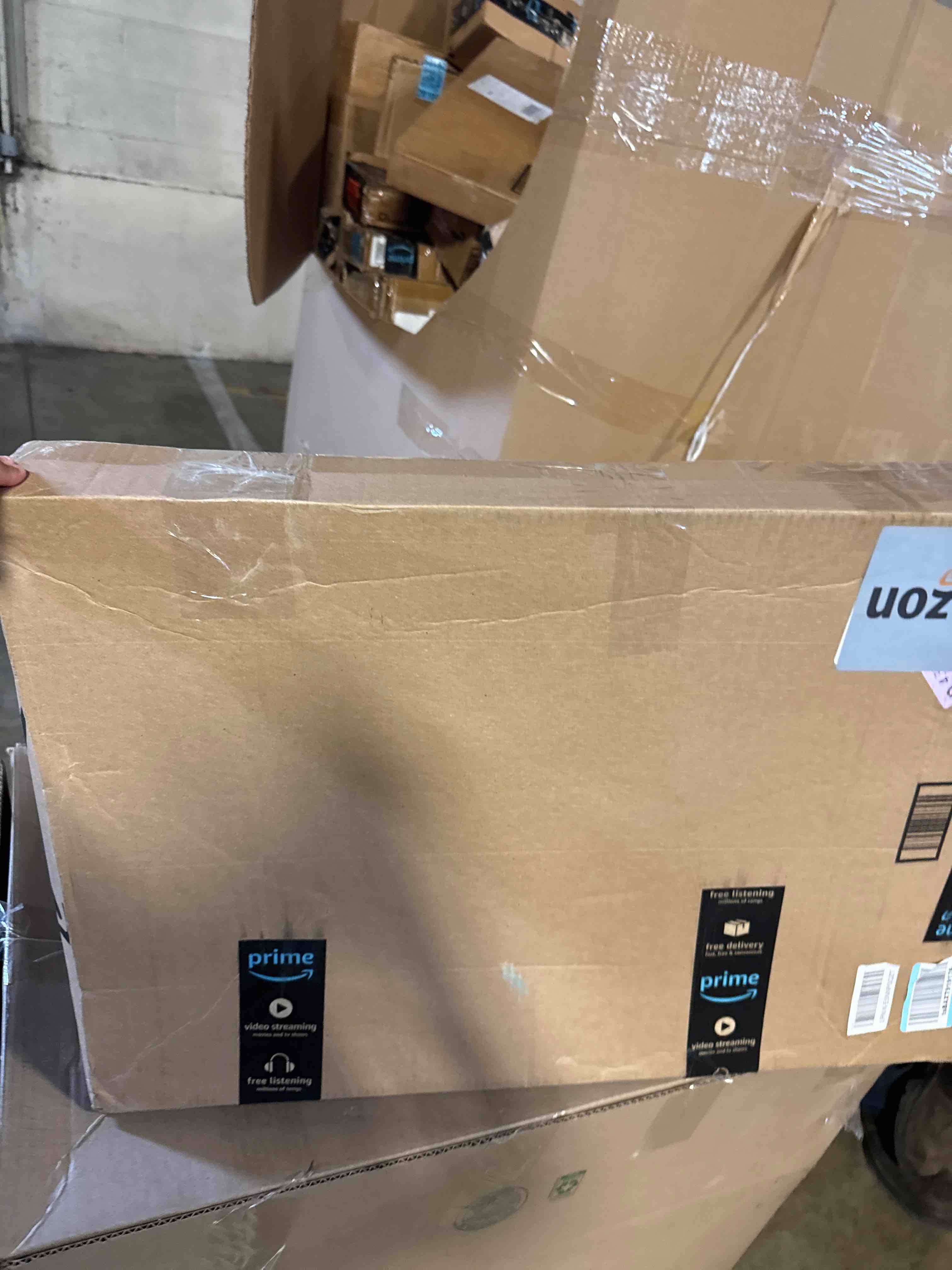 https://s3.amazonaws.com/lotting-images-prod/phillipi/PNK3534408_1755620302993.jpeg