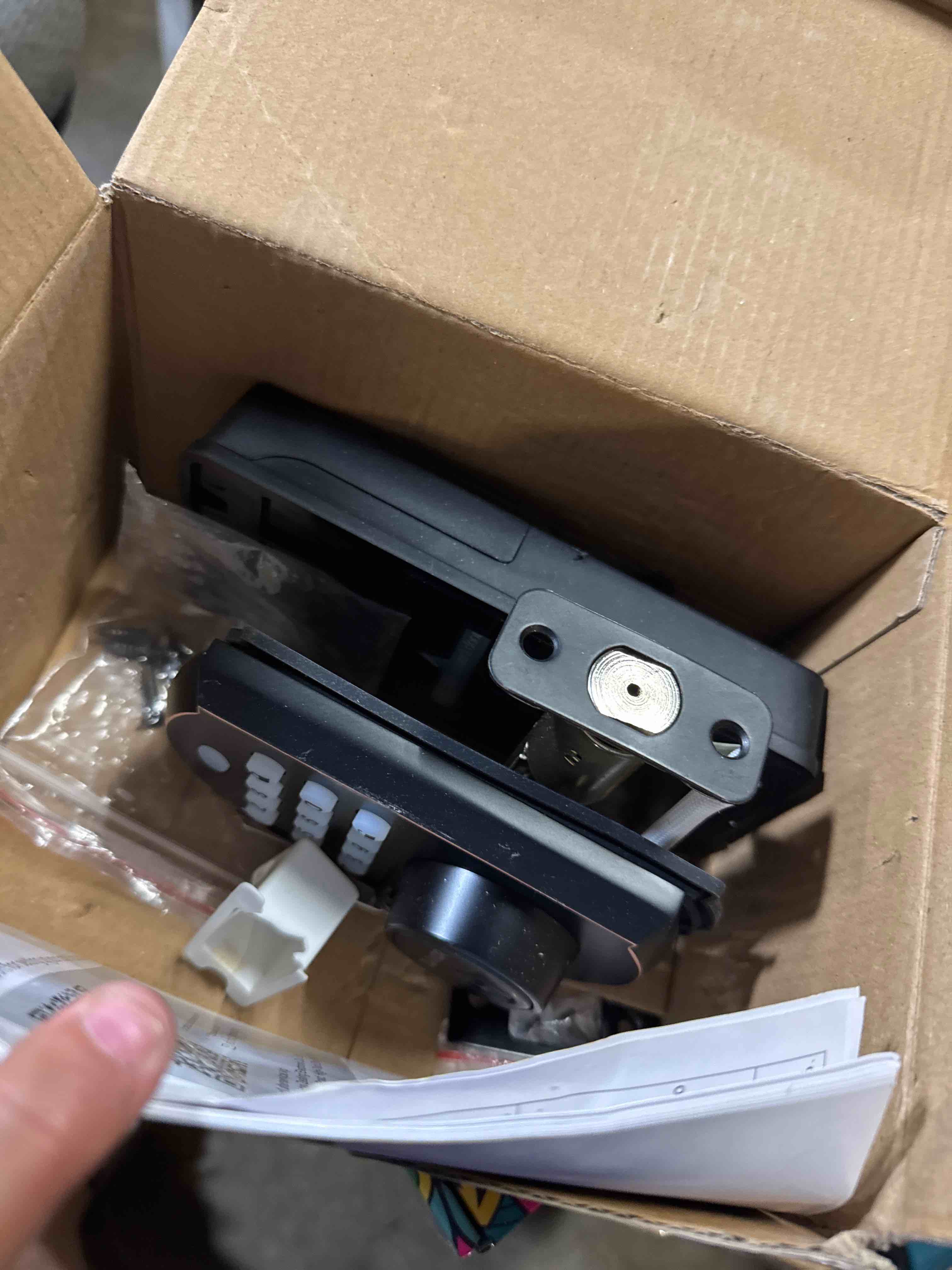 https://s3.amazonaws.com/lotting-images-prod/phillipi/PNK3534482_1755709909262.jpeg