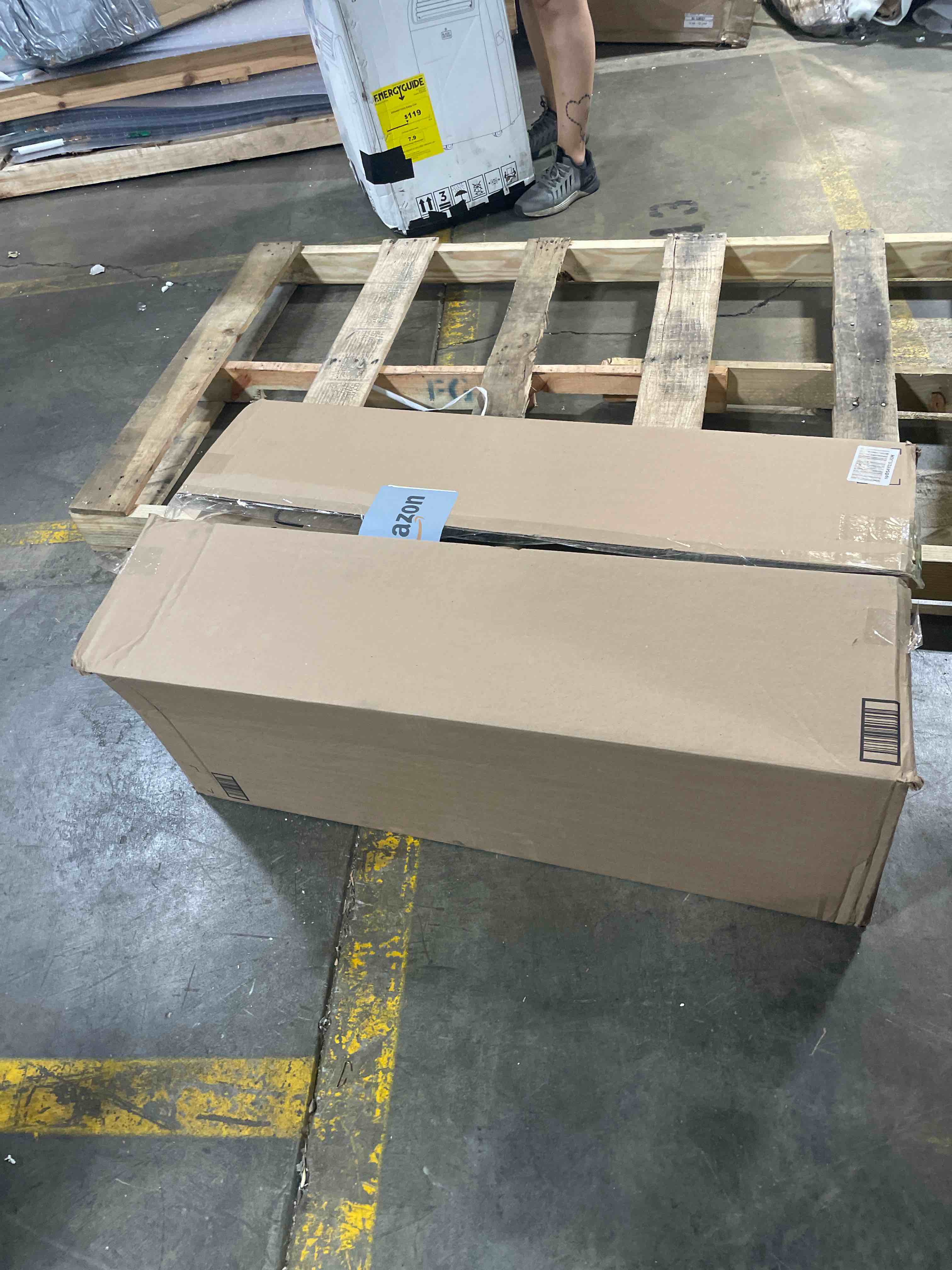https://s3.amazonaws.com/lotting-images-prod/phillipi/PNK3534551_1755810165856.jpeg