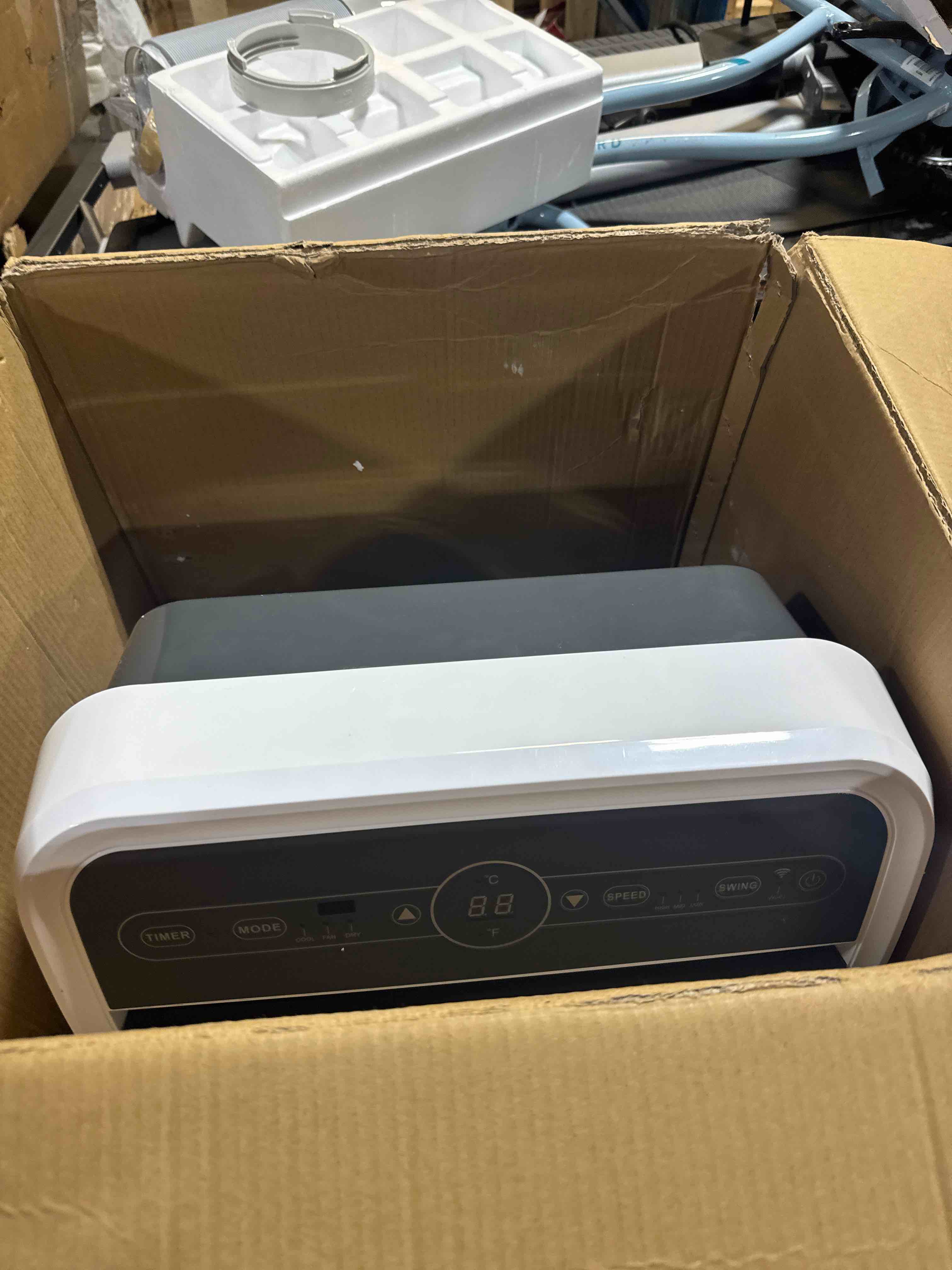 https://s3.amazonaws.com/lotting-images-prod/phillipi/PNK3534591_1755815658386.jpeg