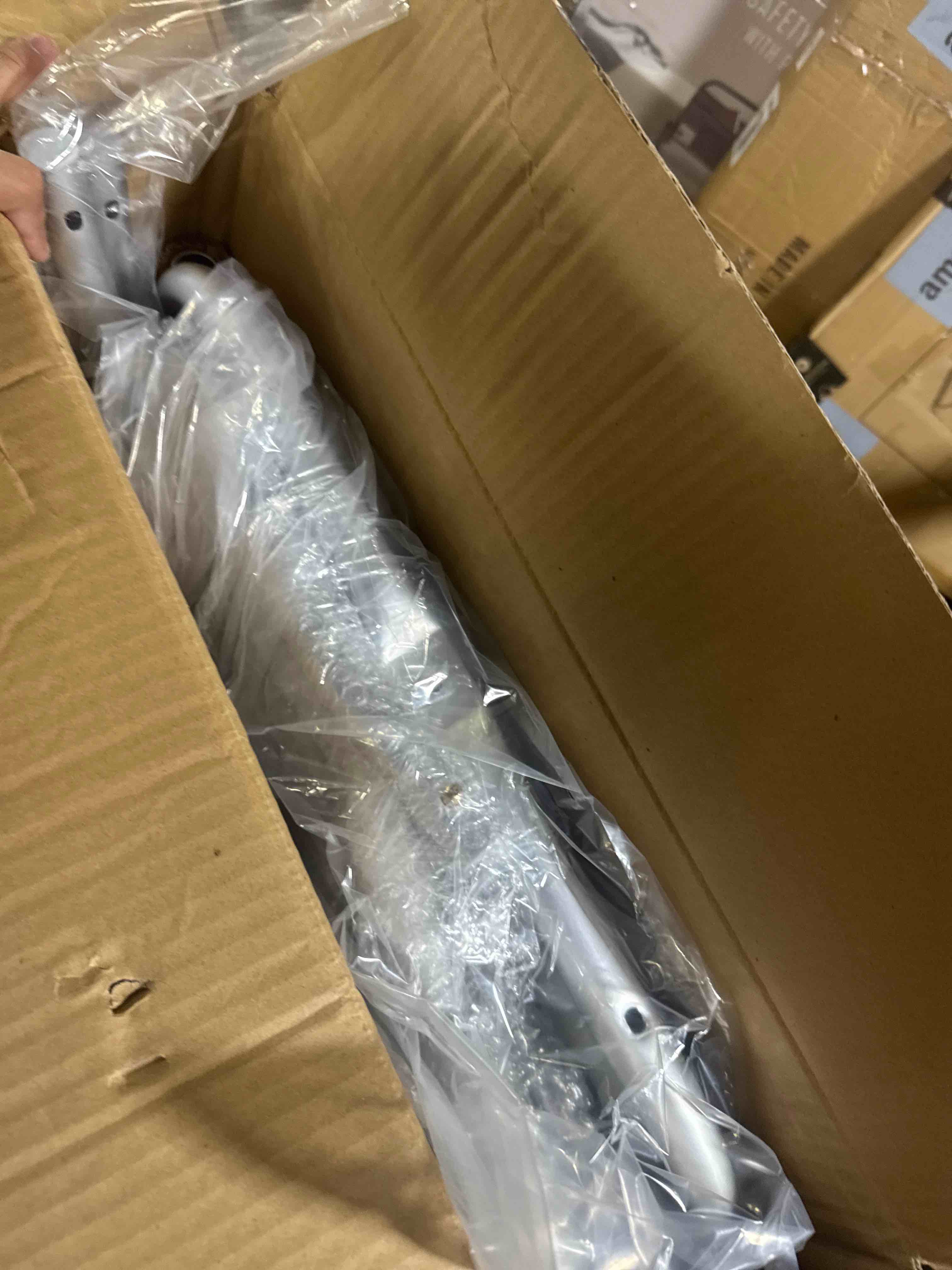 https://s3.amazonaws.com/lotting-images-prod/phillipi/PNK3534657_1756145846729.jpeg