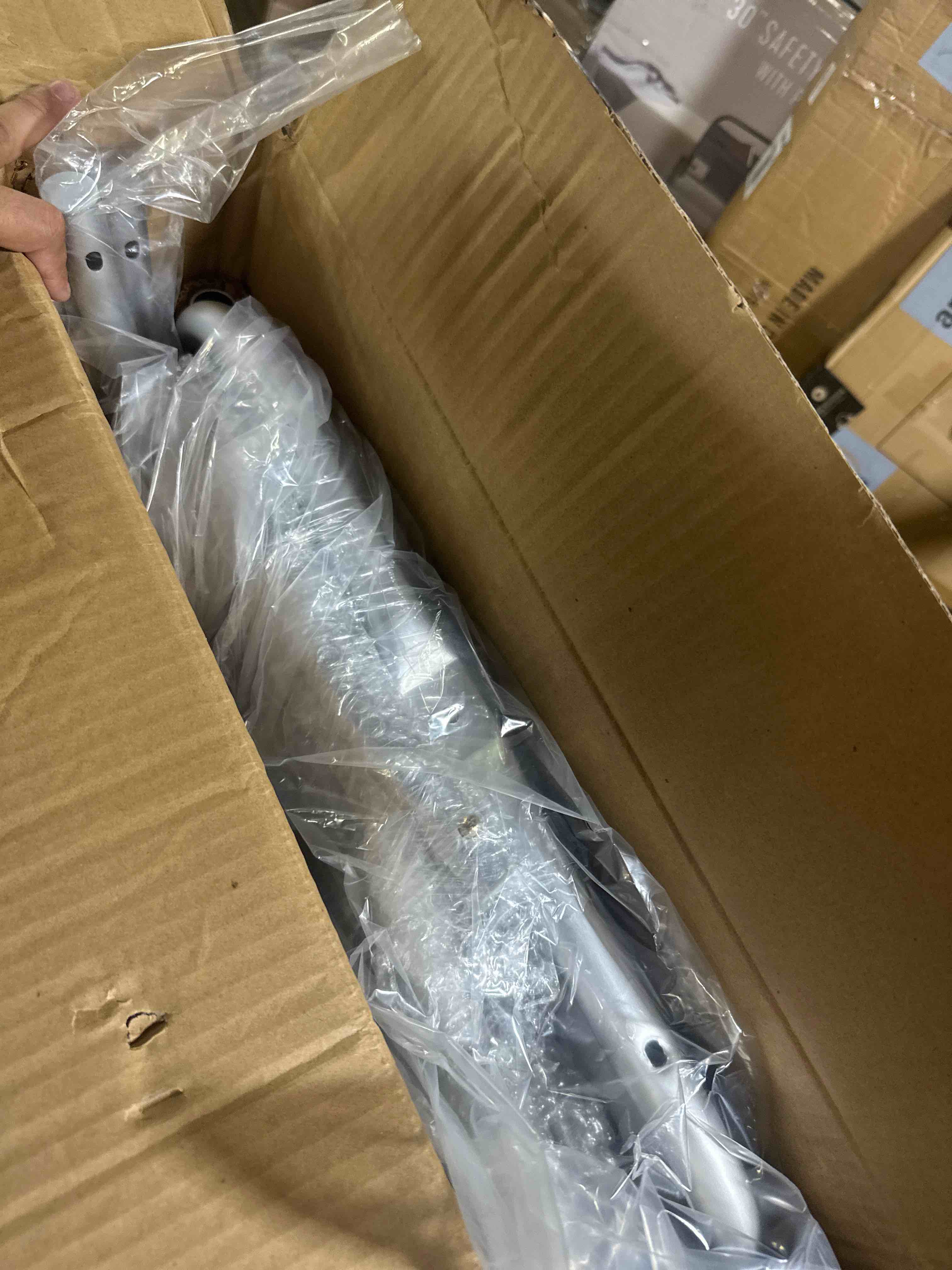 https://s3.amazonaws.com/lotting-images-prod/phillipi/PNK3534657_1756145847542.jpeg