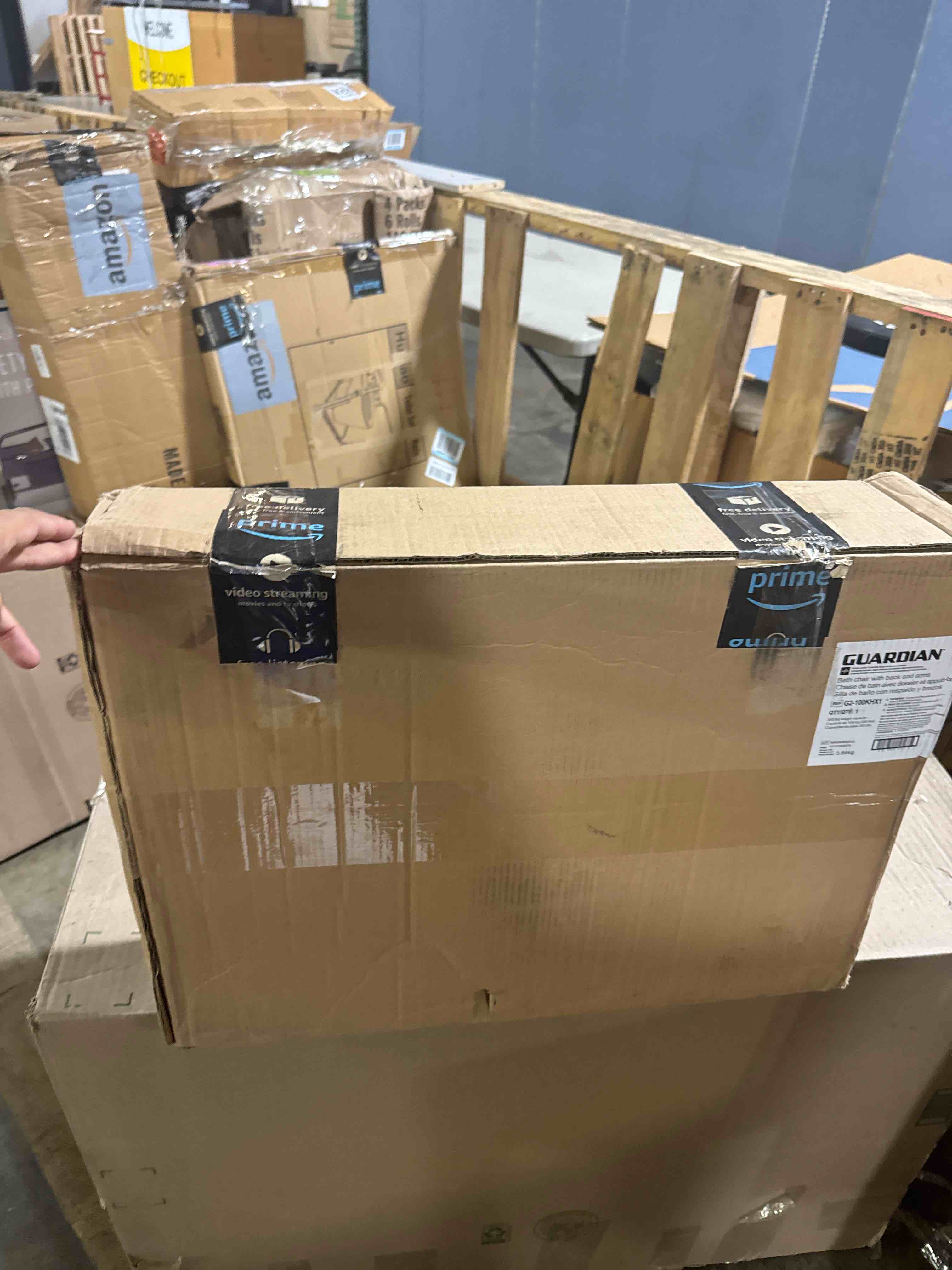 https://s3.amazonaws.com/lotting-images-prod/phillipi/PNK3534657_1756145860843.jpeg