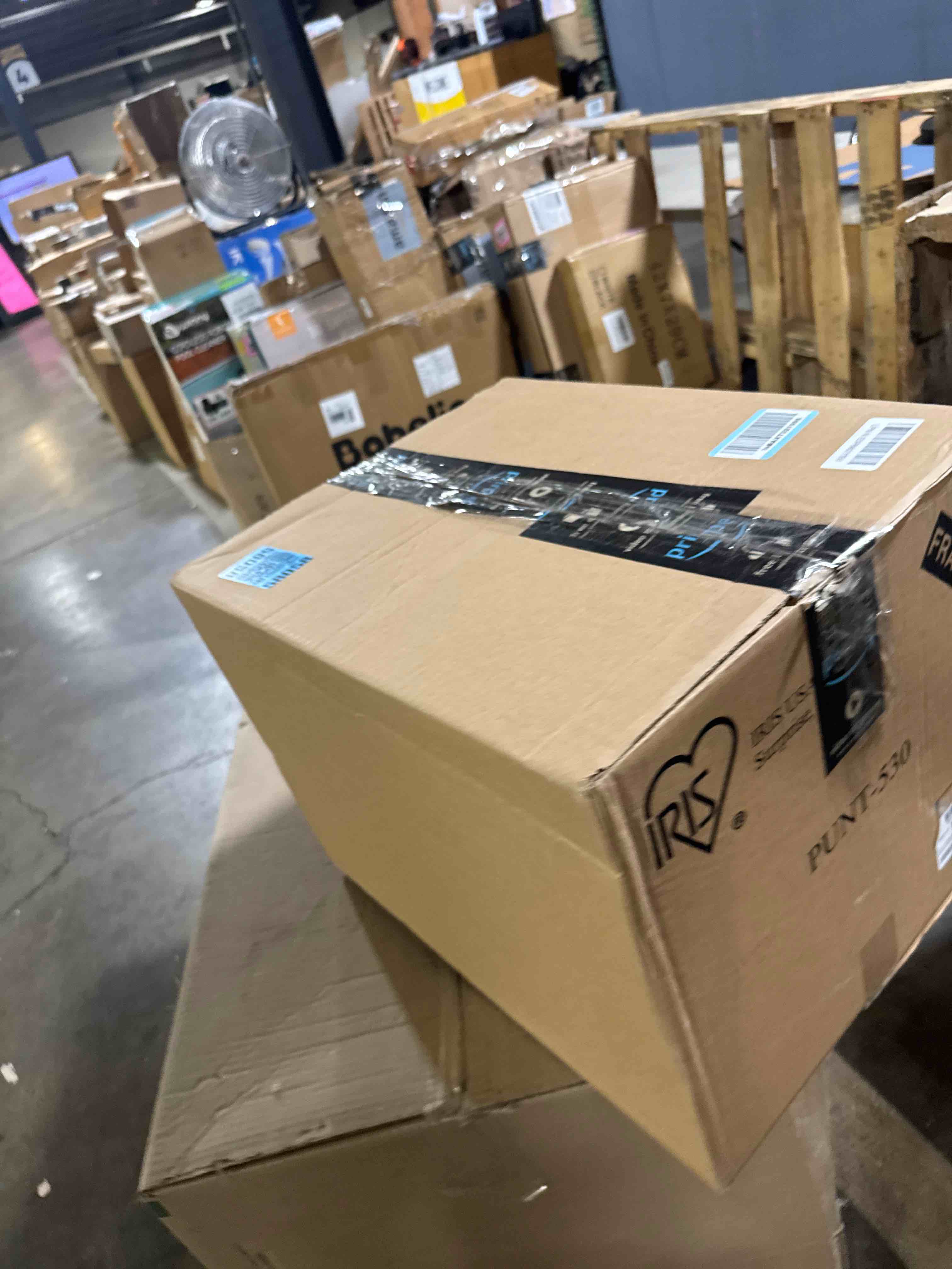 https://s3.amazonaws.com/lotting-images-prod/phillipi/PNK3534661_1756213901035.jpeg