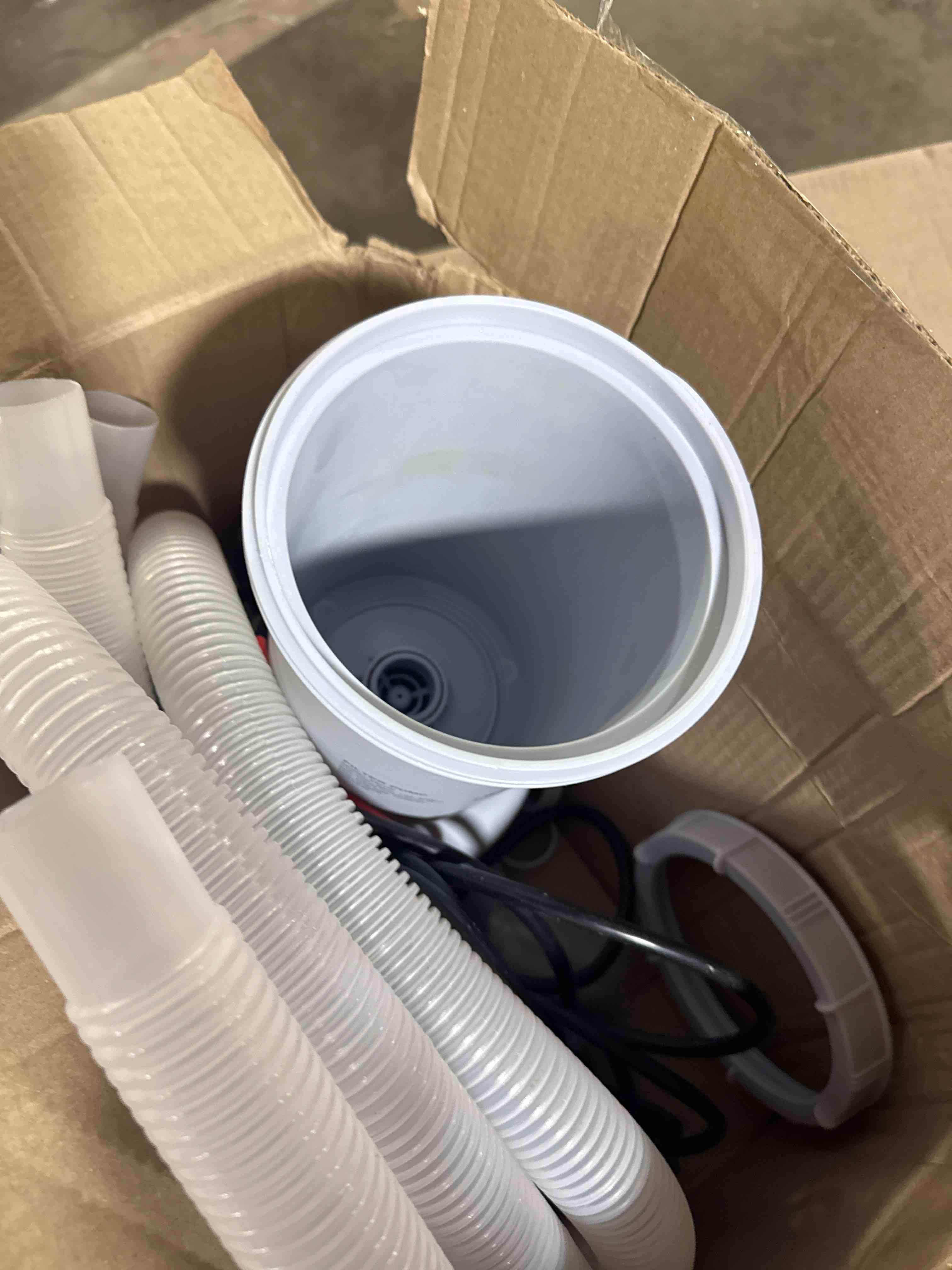 https://s3.amazonaws.com/lotting-images-prod/phillipi/PNK3534662_1756214015982.jpeg