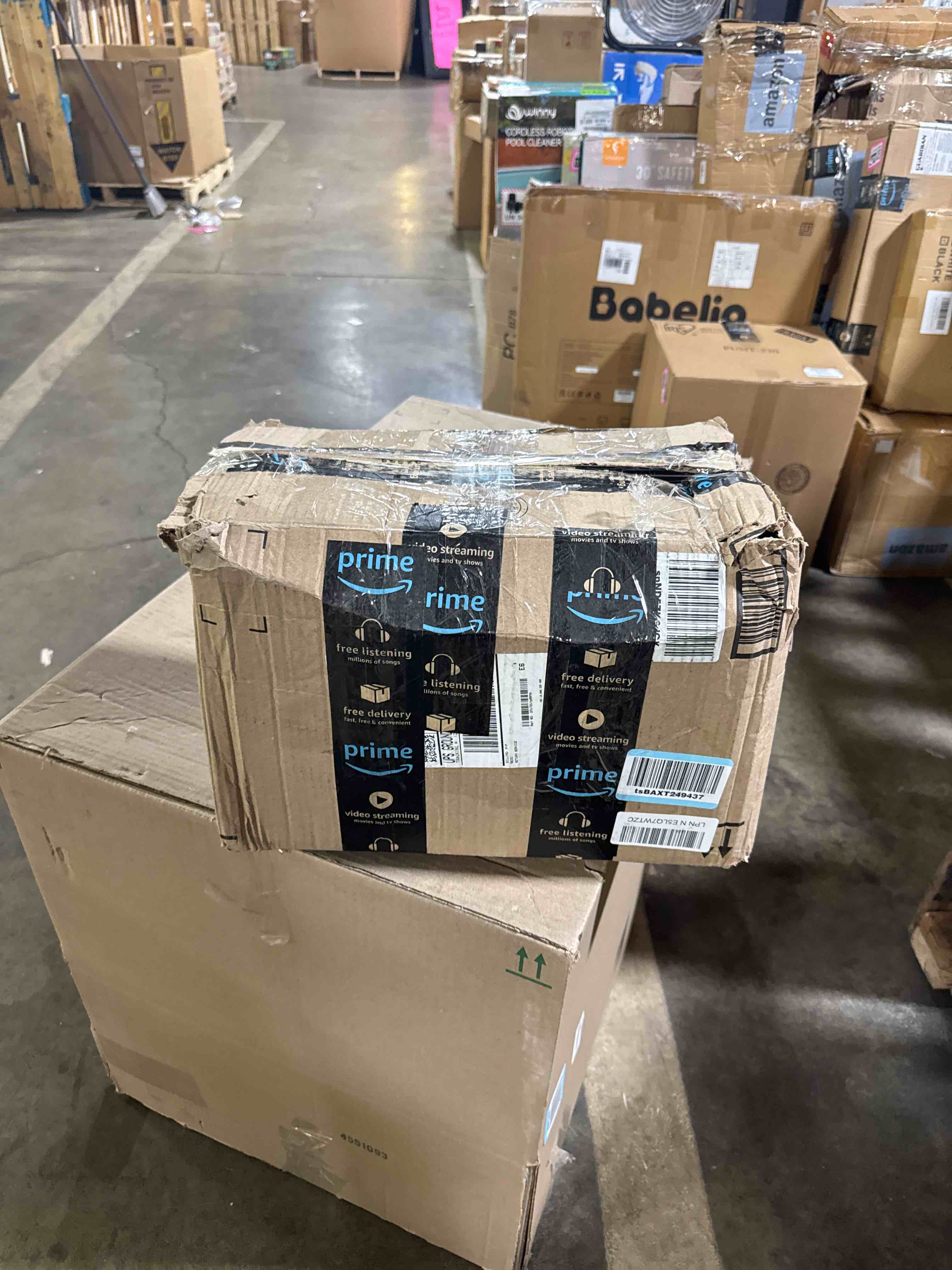 https://s3.amazonaws.com/lotting-images-prod/phillipi/PNK3534662_1756214037947.jpeg
