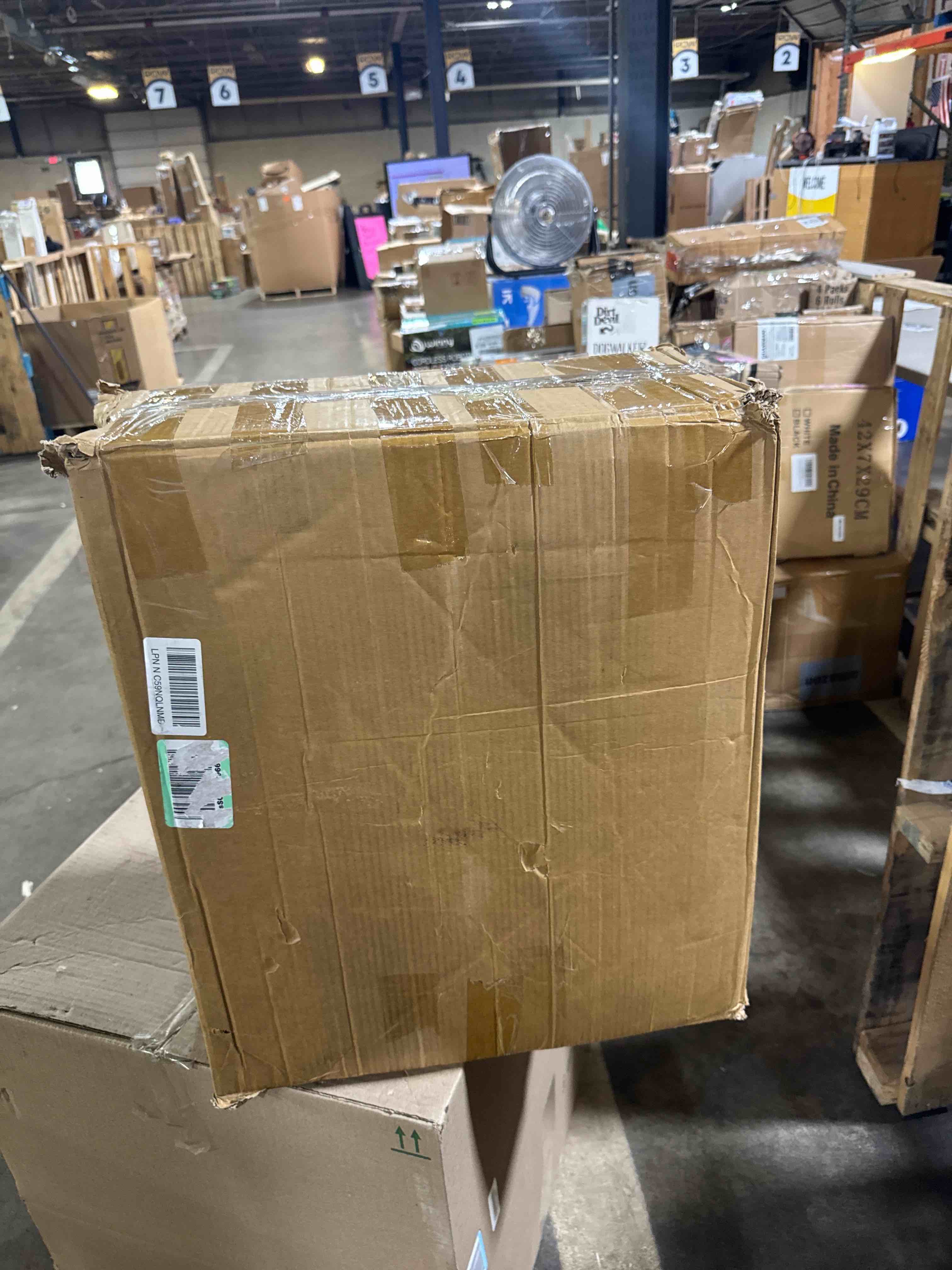 https://s3.amazonaws.com/lotting-images-prod/phillipi/PNK3534665_1756214371738.jpeg