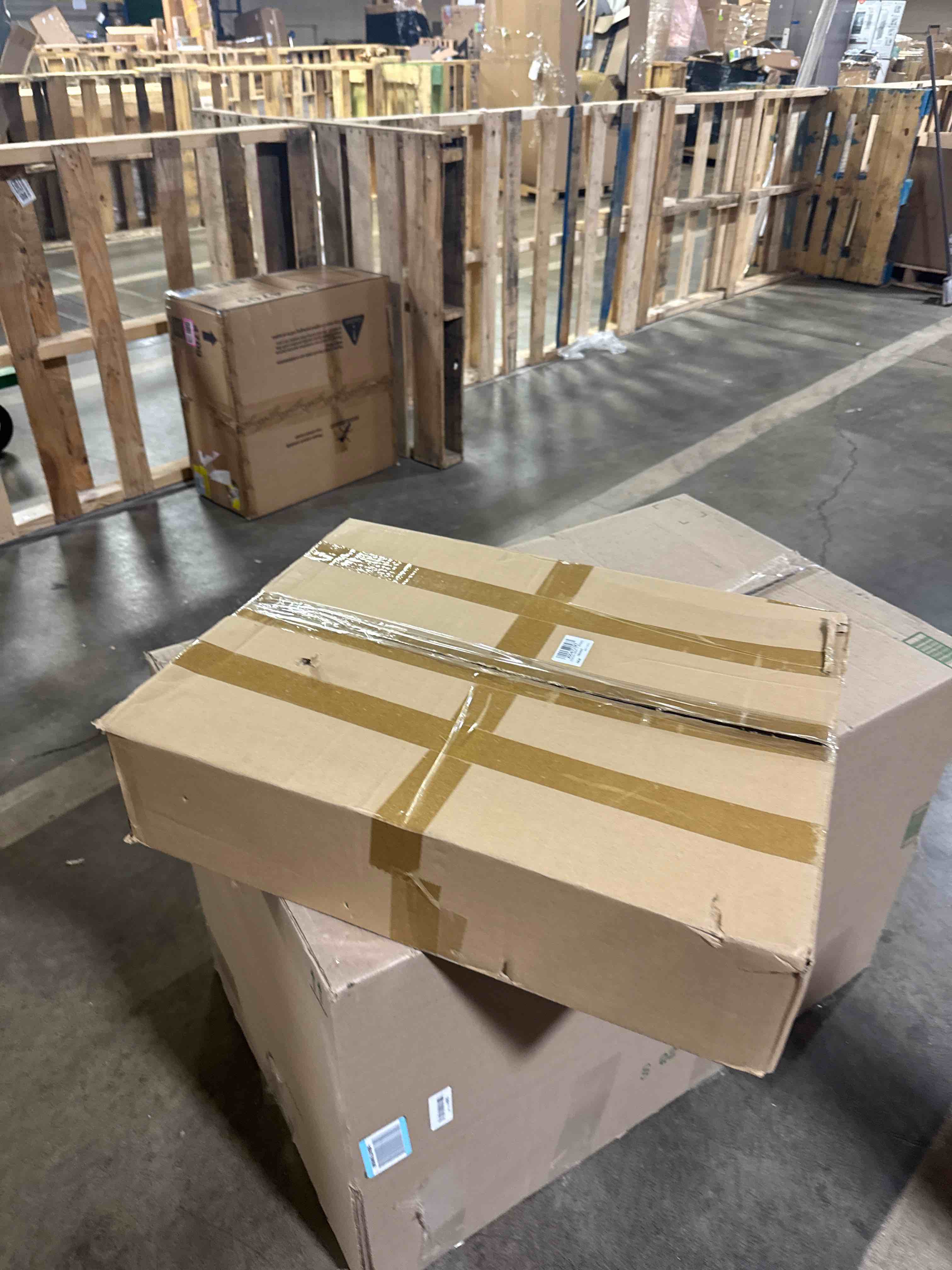 https://s3.amazonaws.com/lotting-images-prod/phillipi/PNK3534674_1756215557739.jpeg