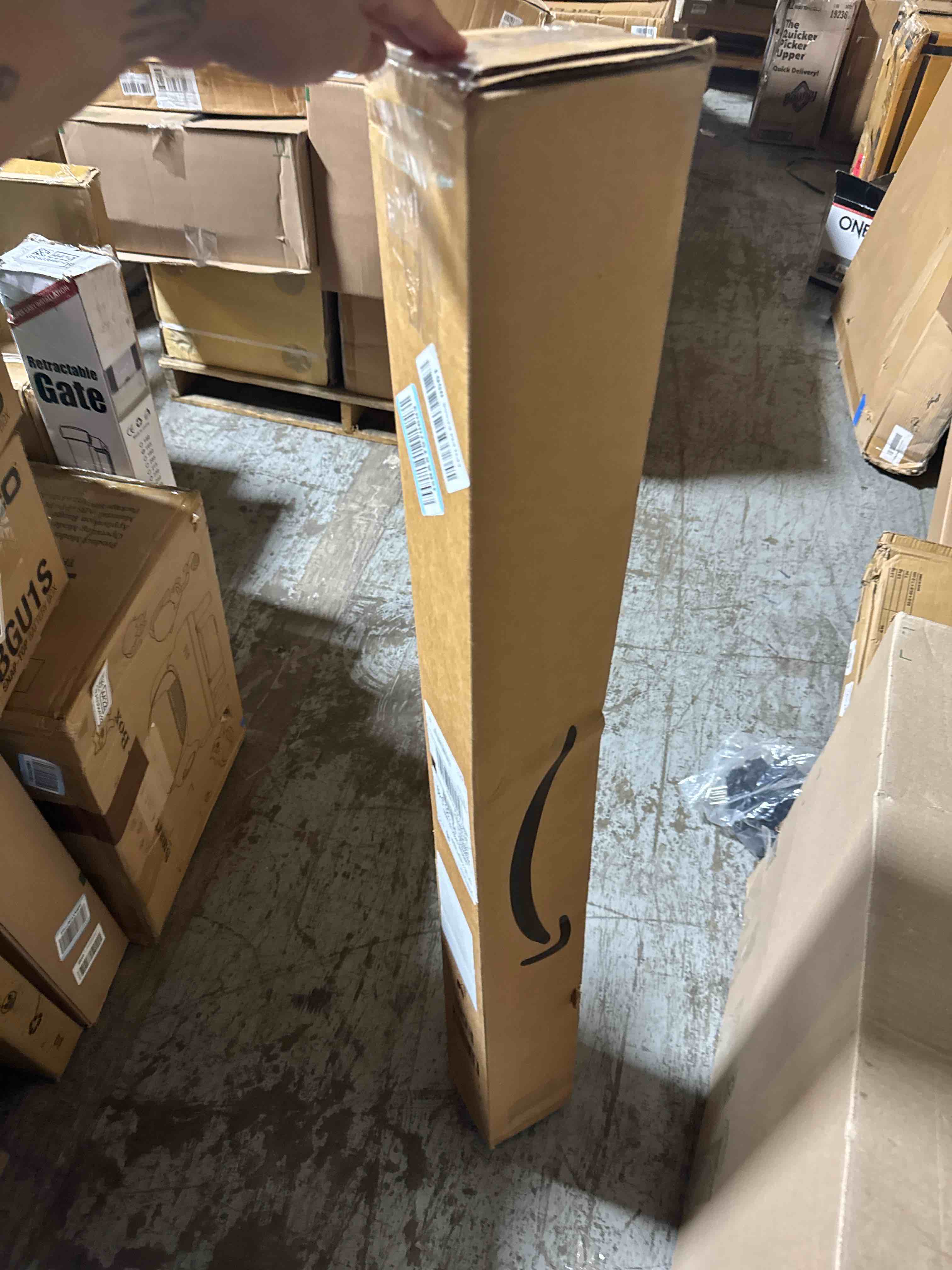 https://s3.amazonaws.com/lotting-images-prod/phillipi/PNK3534813_1756469715026.jpeg