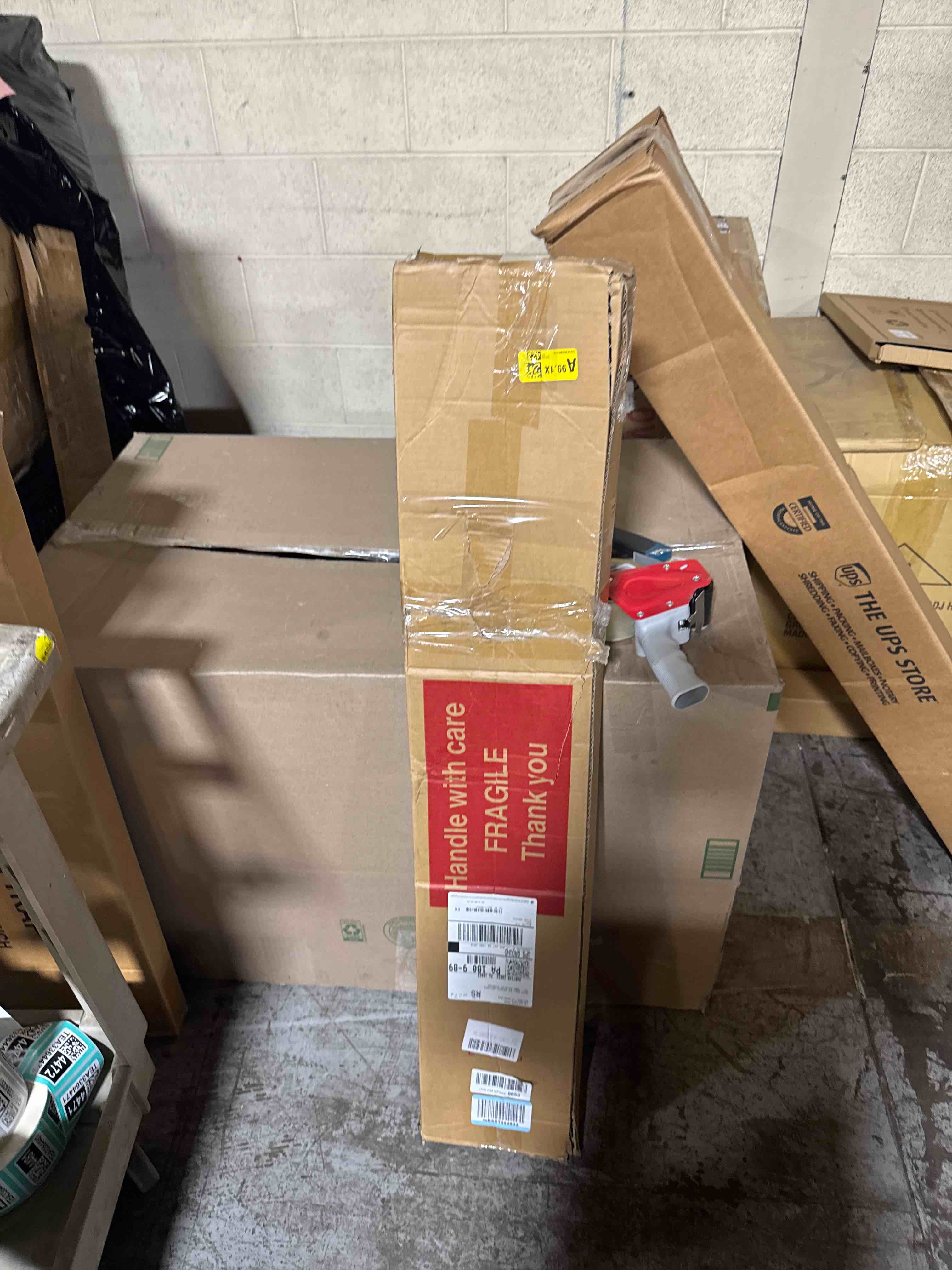 https://s3.amazonaws.com/lotting-images-prod/phillipi/PNK3534817_1756470739360.jpeg