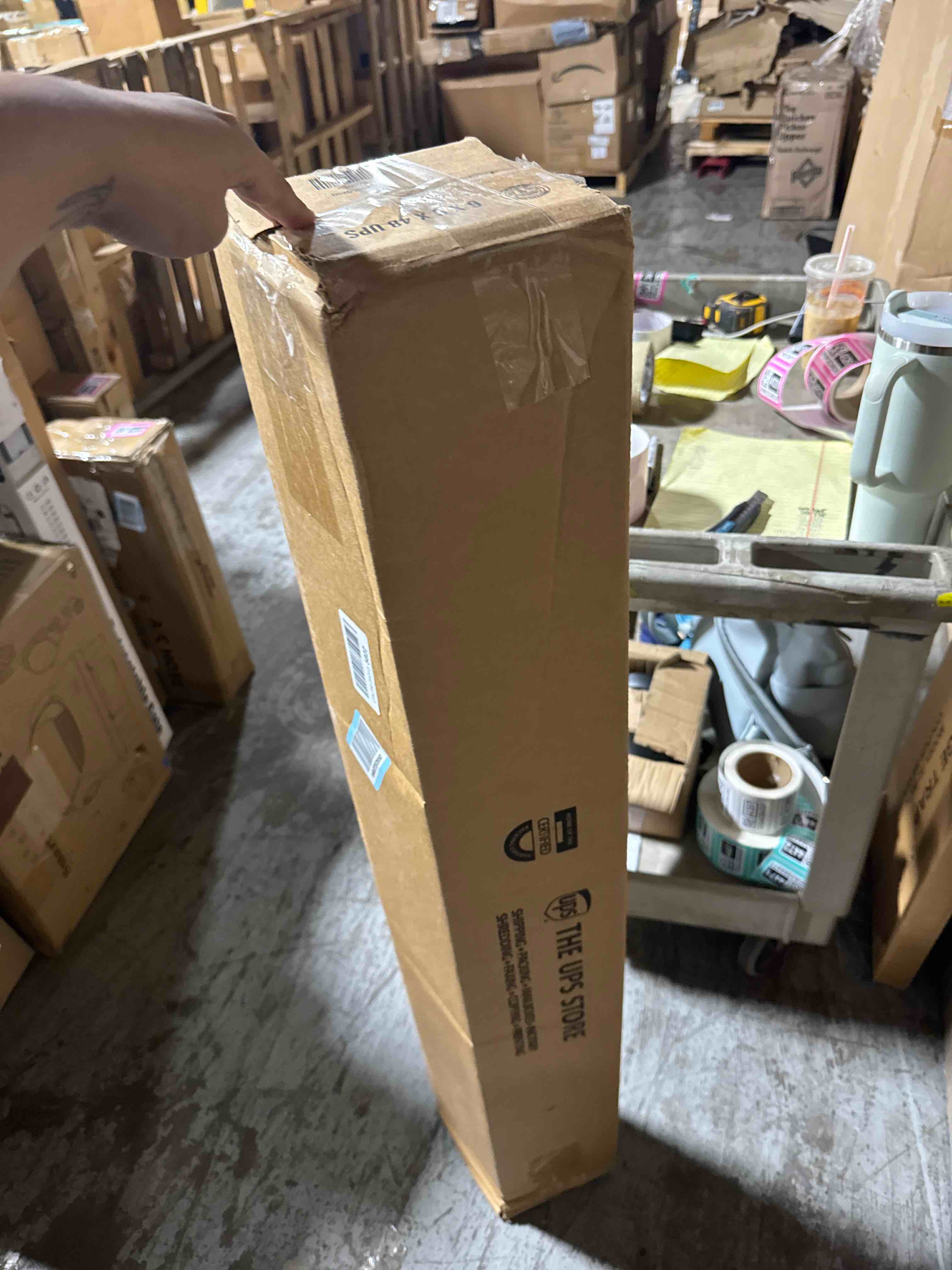 https://s3.amazonaws.com/lotting-images-prod/phillipi/PNK3534818_1756470853438.jpeg