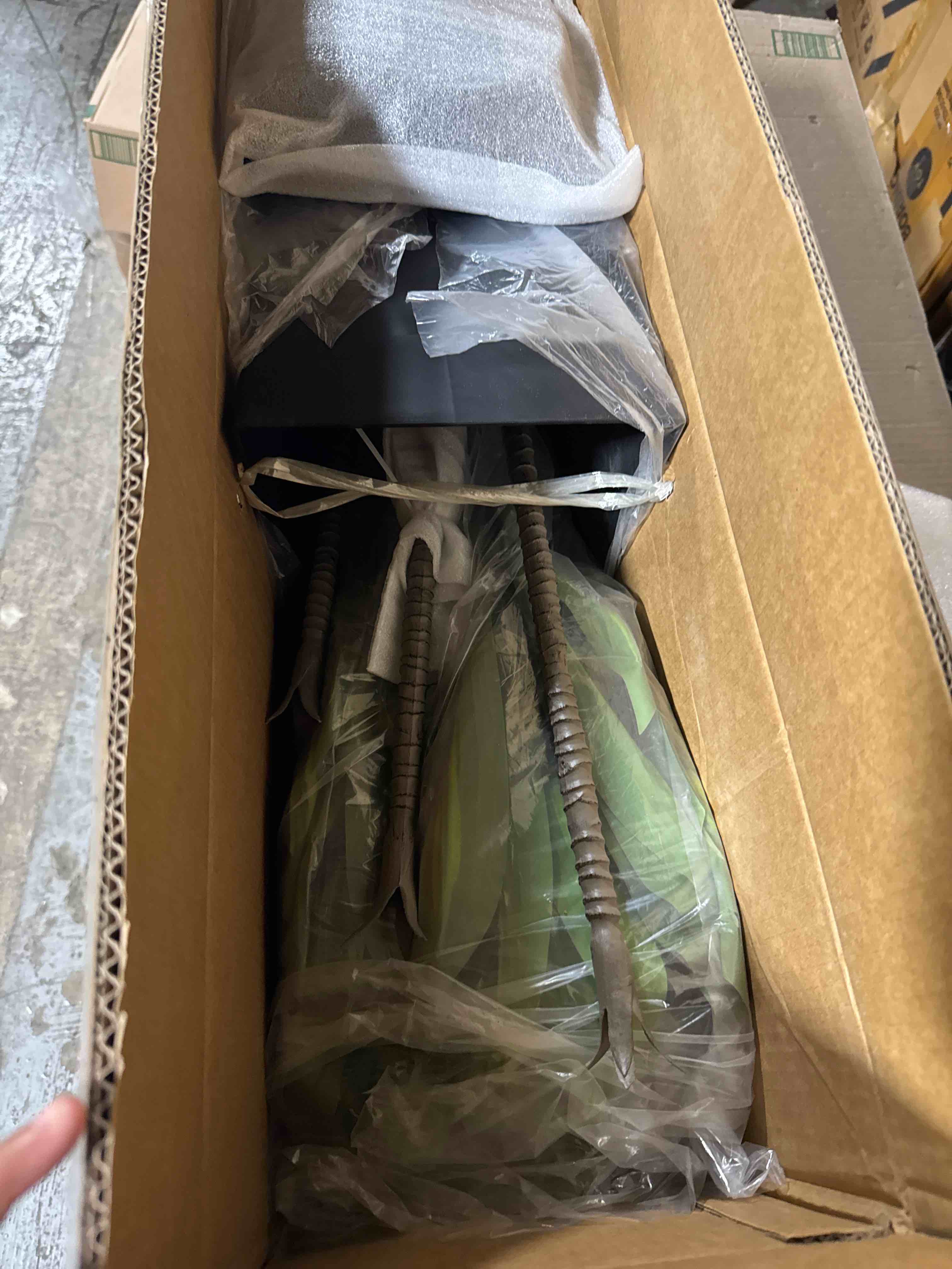 https://s3.amazonaws.com/lotting-images-prod/phillipi/PNK3534823_1756471291552.jpeg