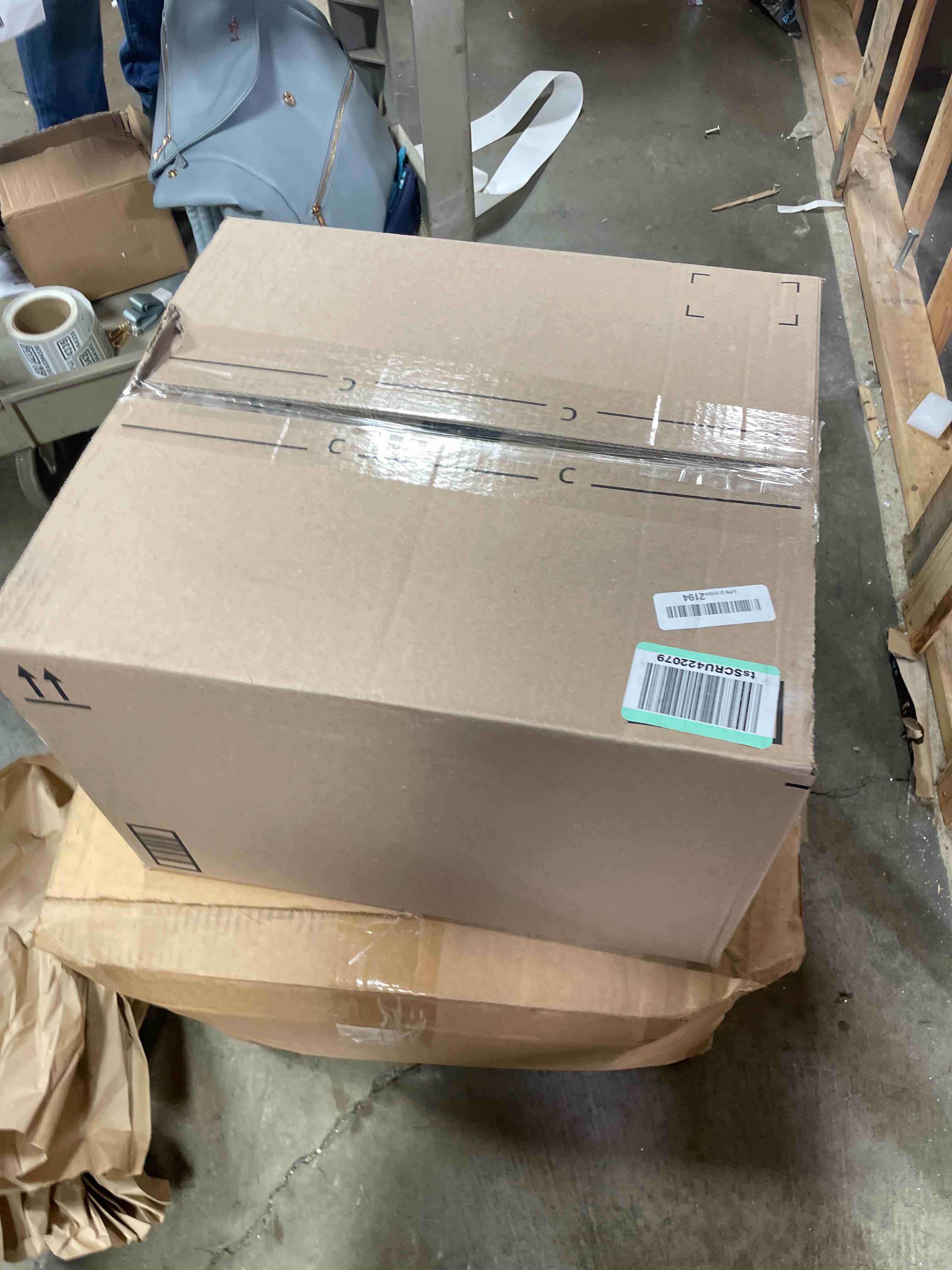 https://s3.amazonaws.com/lotting-images-prod/phillipi/PNK3534887_1756497712877.jpeg