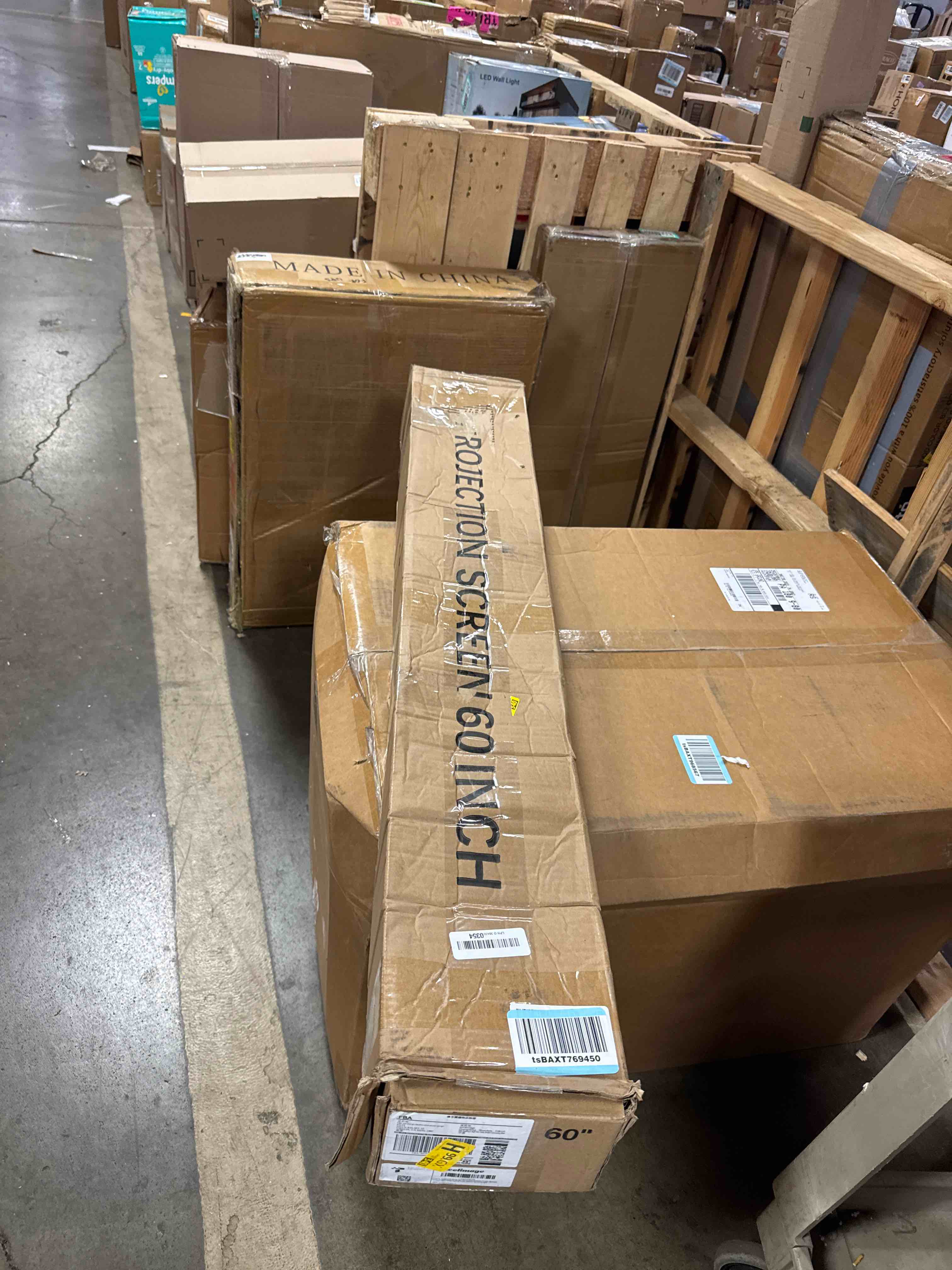 https://s3.amazonaws.com/lotting-images-prod/phillipi/PNK3534898_1756499009680.jpeg