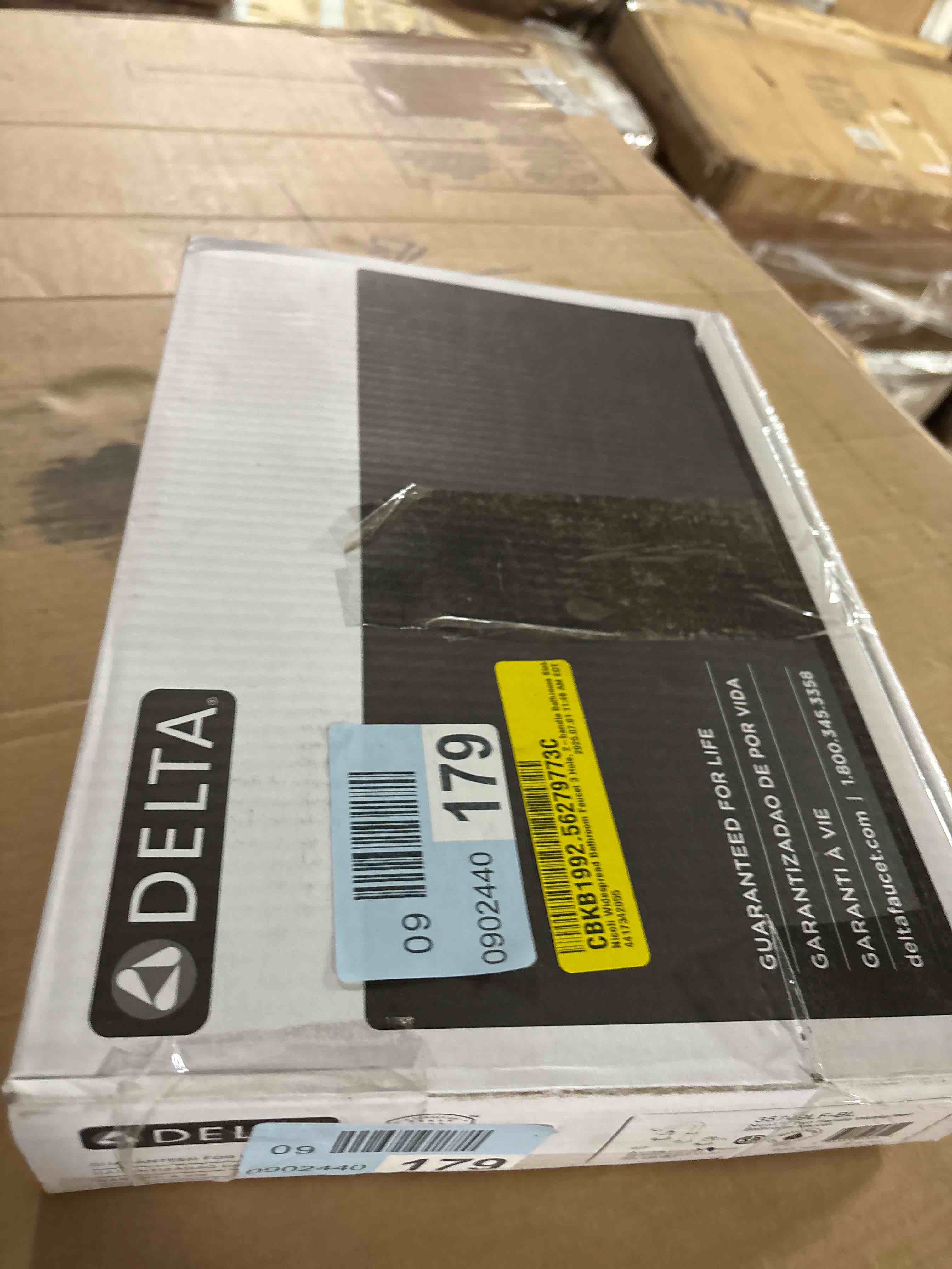https://s3.amazonaws.com/lotting-images-prod/phillipi/PNK3535168_1751920914582.jpeg