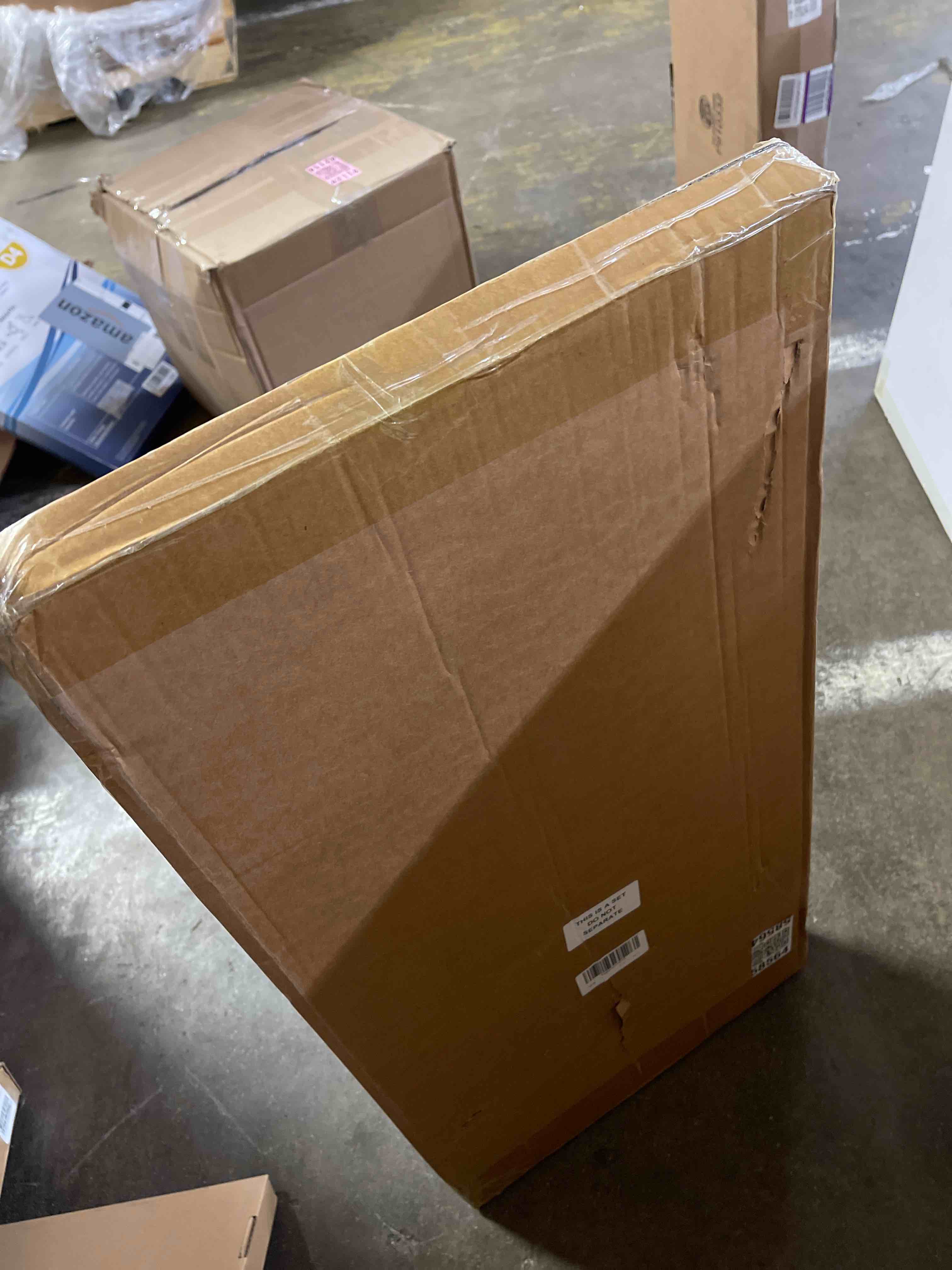 https://s3.amazonaws.com/lotting-images-prod/phillipi/PNK3535643_1751994474633.jpeg