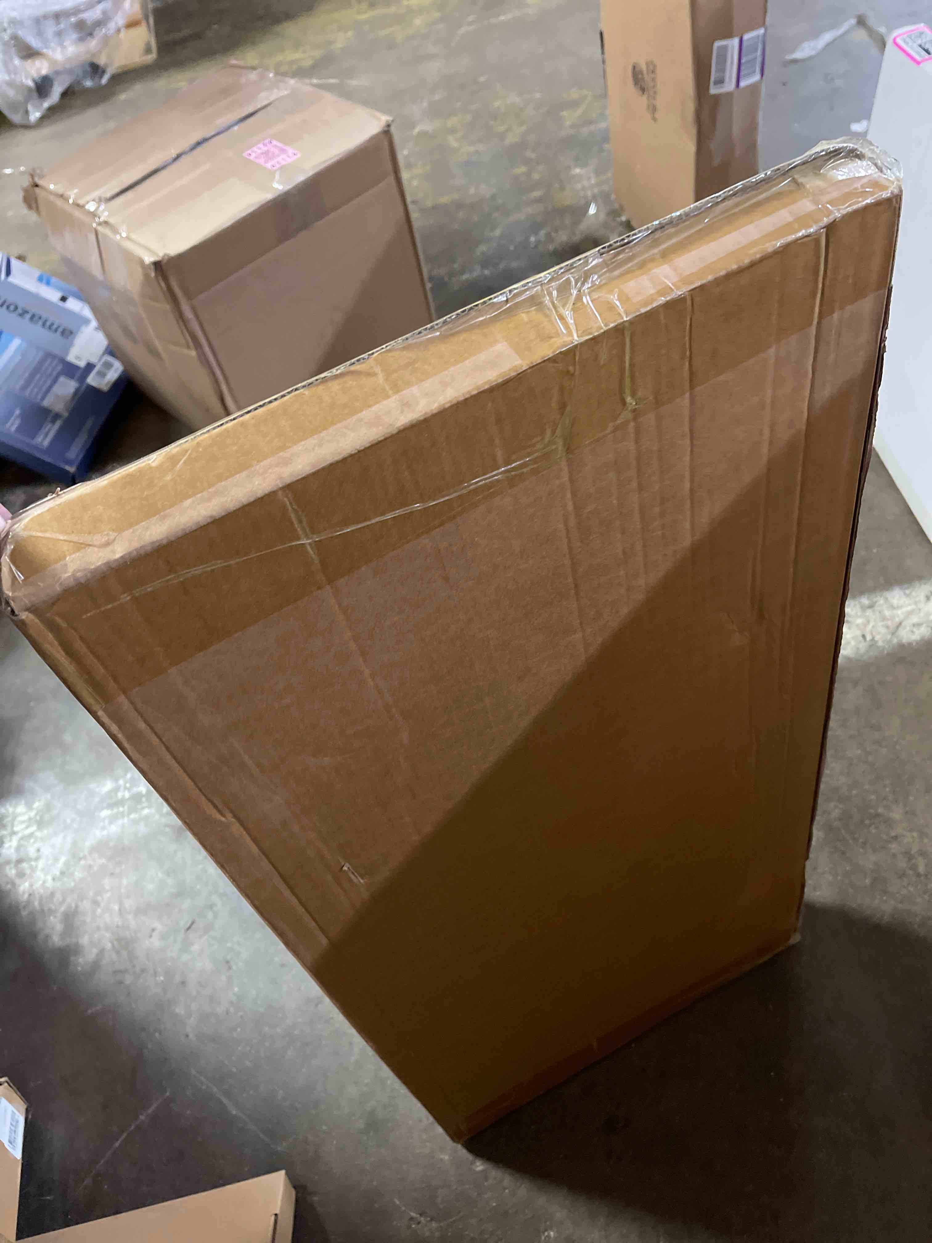 https://s3.amazonaws.com/lotting-images-prod/phillipi/PNK3535643_1751994479145.jpeg