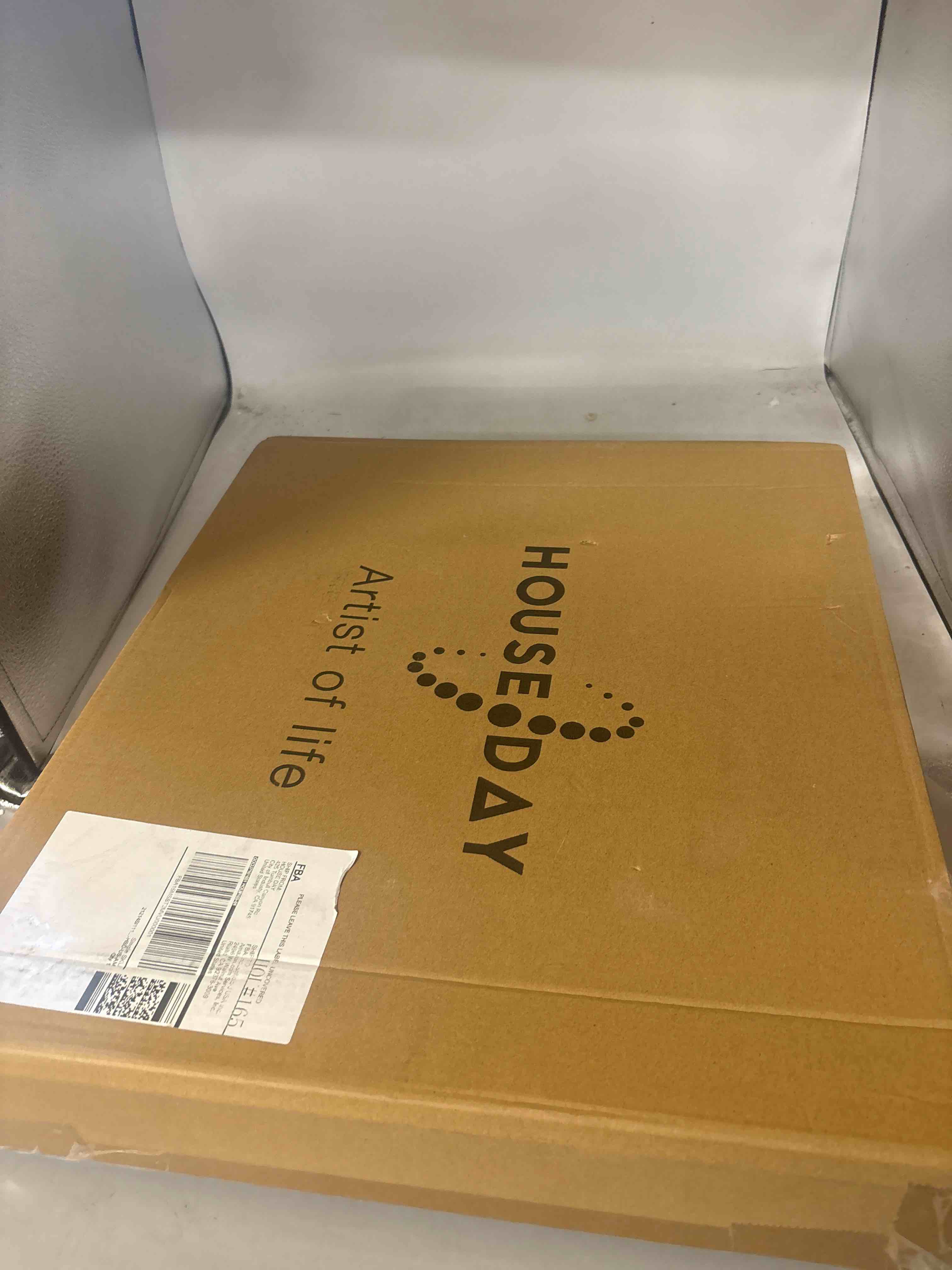 https://s3.amazonaws.com/lotting-images-prod/phillipi/PNK3535958_1752264352178.jpeg