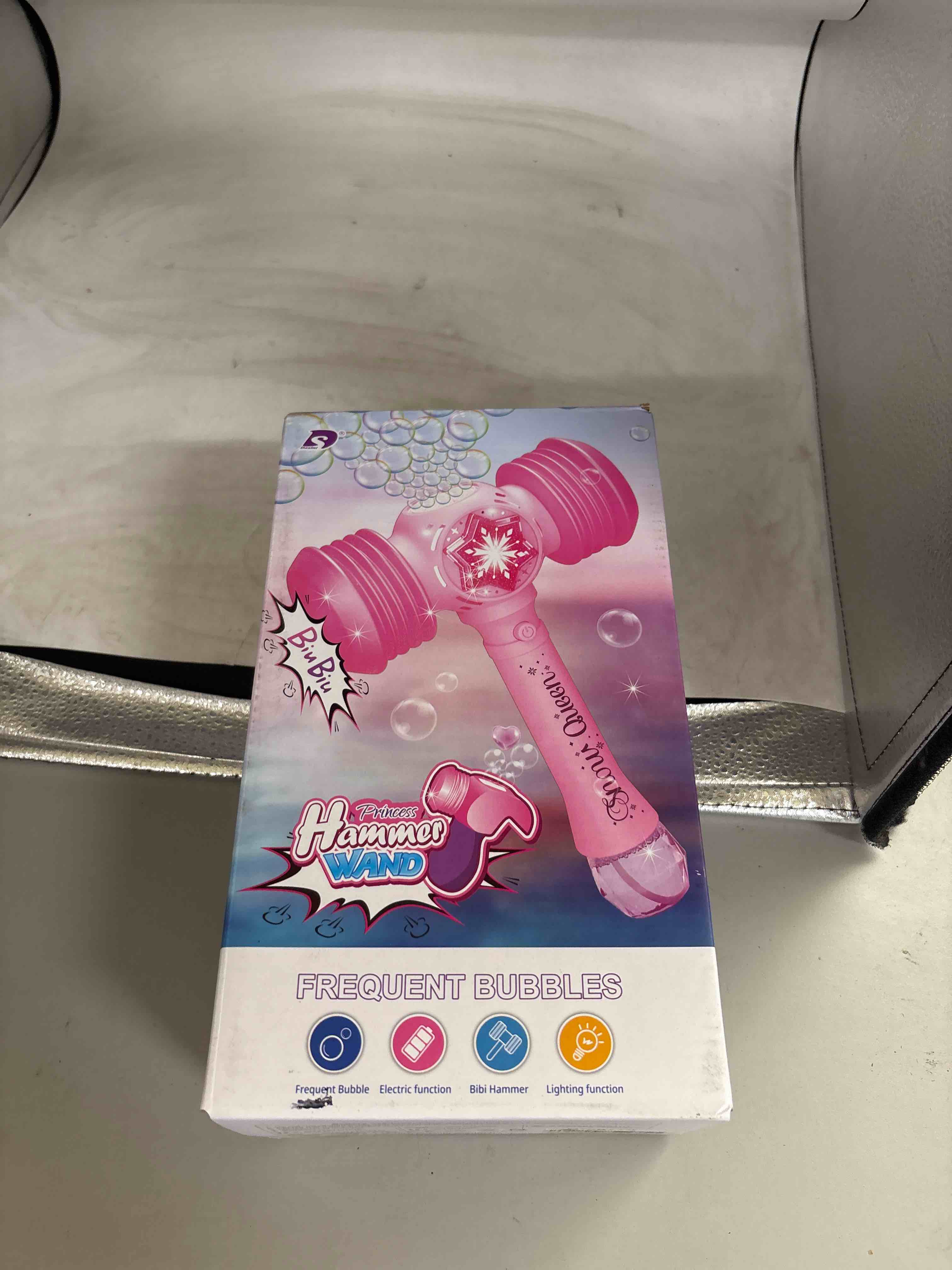 https://s3.amazonaws.com/lotting-images-prod/phillipi/PNK3536065_1752603232078.jpeg