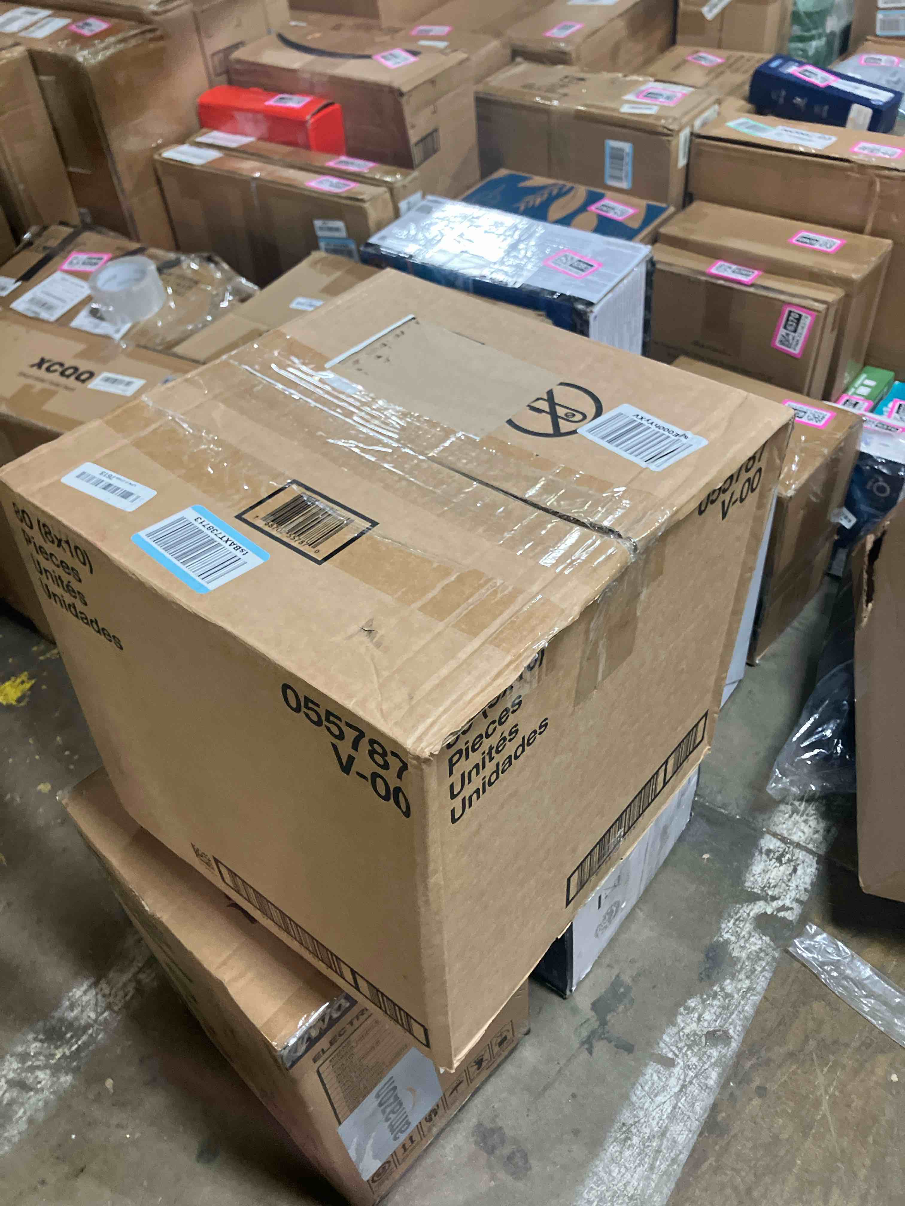 https://s3.amazonaws.com/lotting-images-prod/phillipi/PNK3536392_1755714933079.jpeg