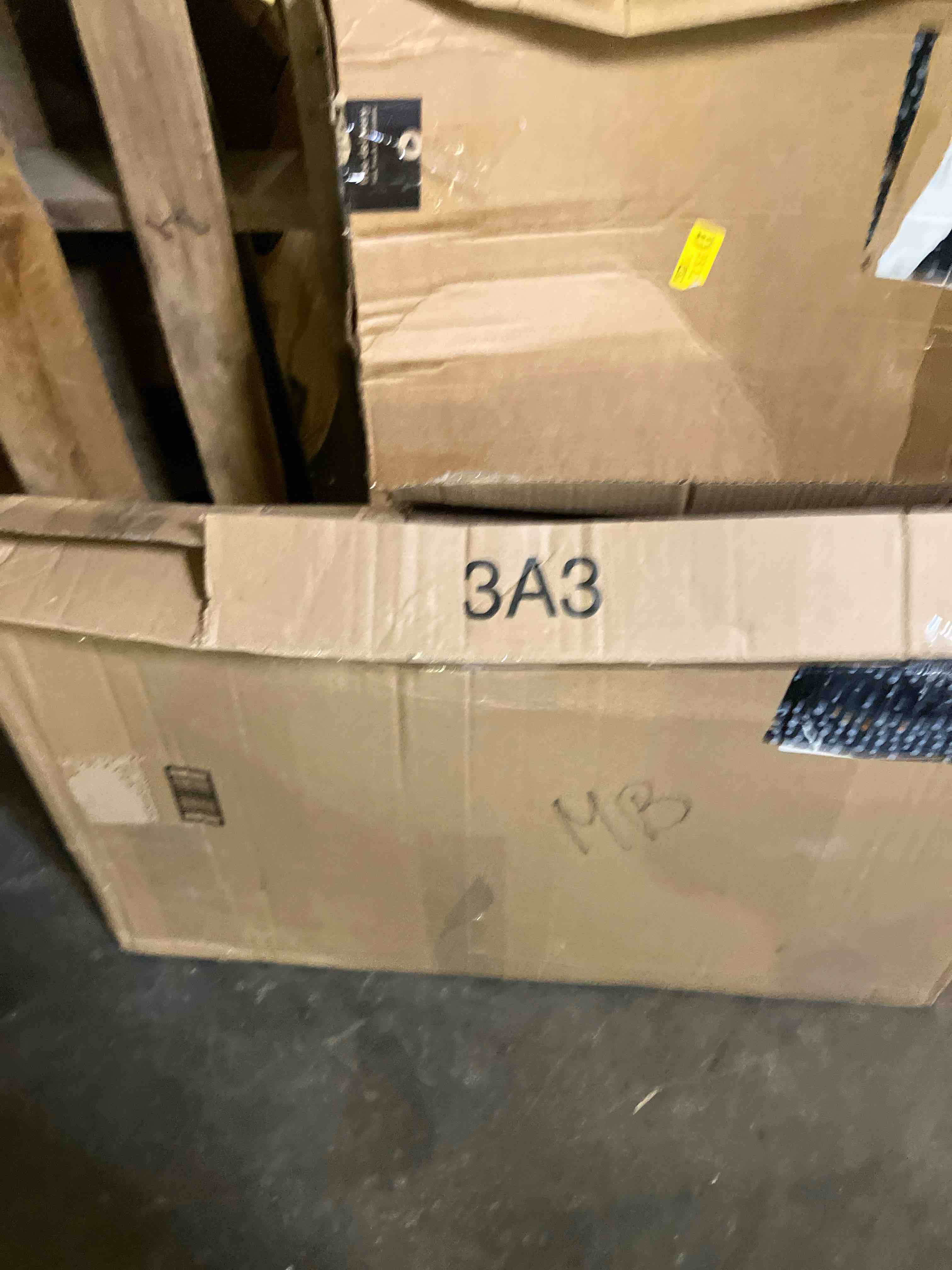 https://s3.amazonaws.com/lotting-images-prod/phillipi/PNK3536583_1755790276544.jpeg
