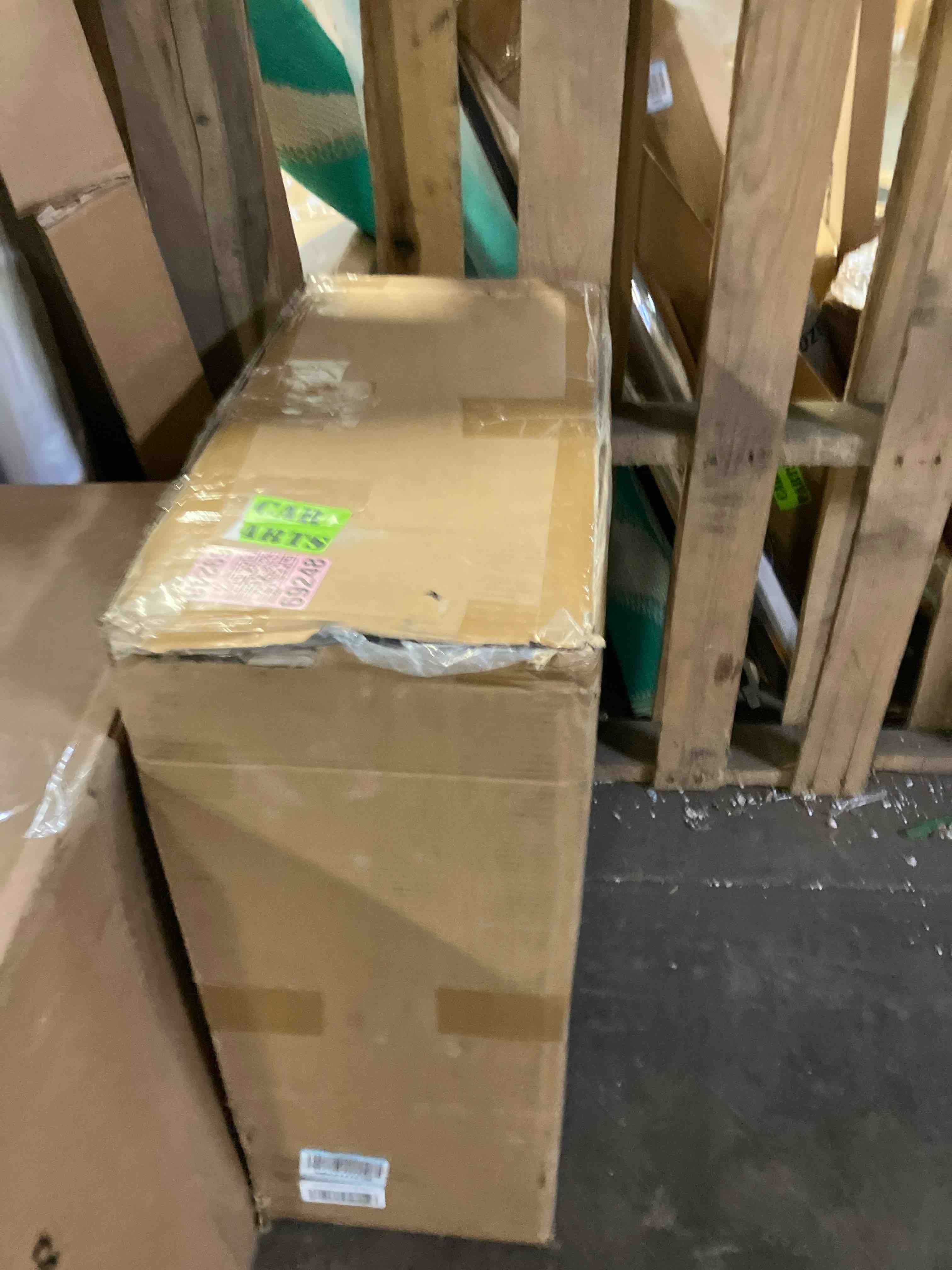 https://s3.amazonaws.com/lotting-images-prod/phillipi/PNK3536599_1755786410015.jpeg
