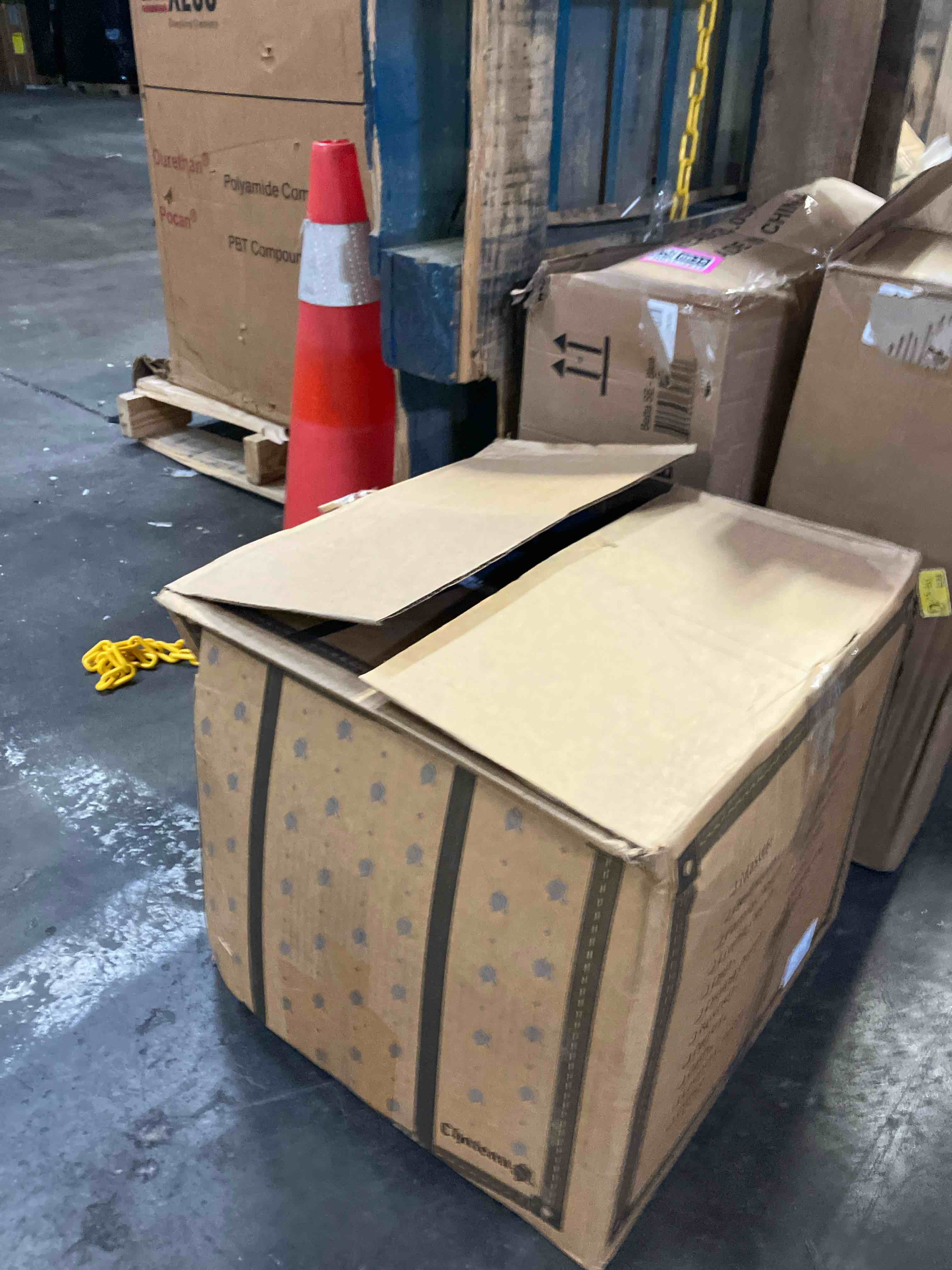 https://s3.amazonaws.com/lotting-images-prod/phillipi/PNK3536632_1755780837022.jpeg