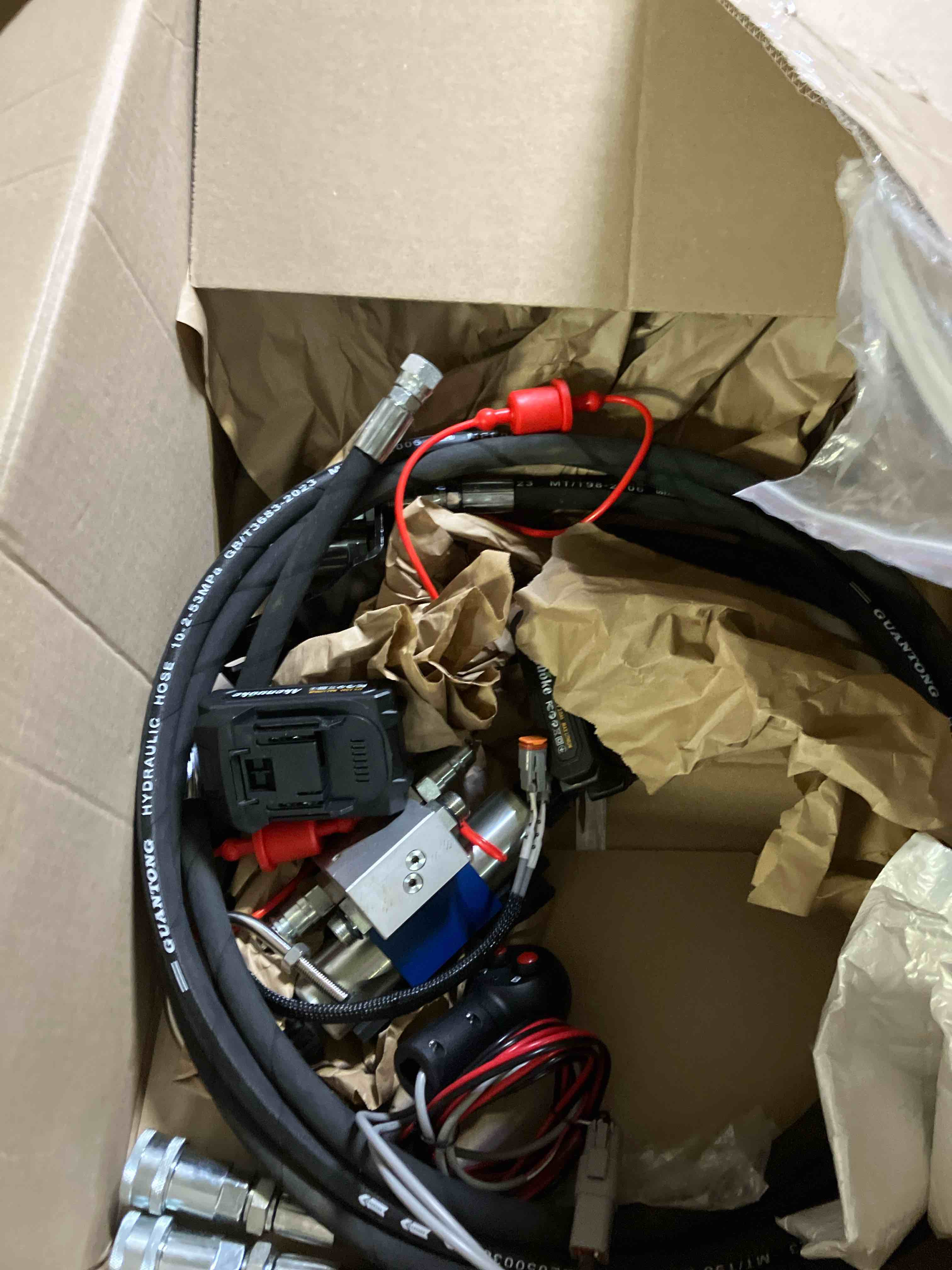 https://s3.amazonaws.com/lotting-images-prod/phillipi/PNK3536642_1755789715669.jpeg