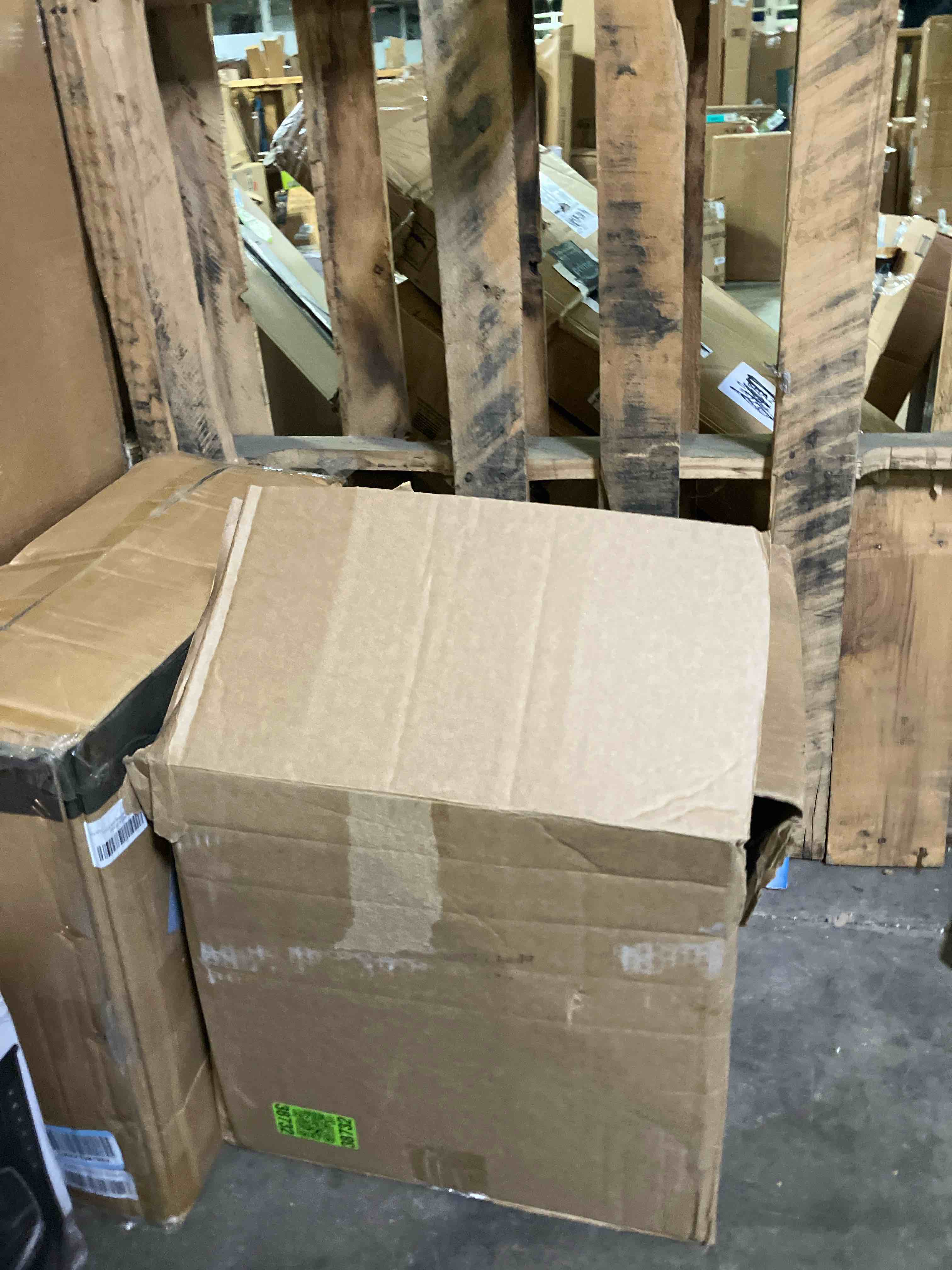 https://s3.amazonaws.com/lotting-images-prod/phillipi/PNK3536677_1755801075094.jpeg