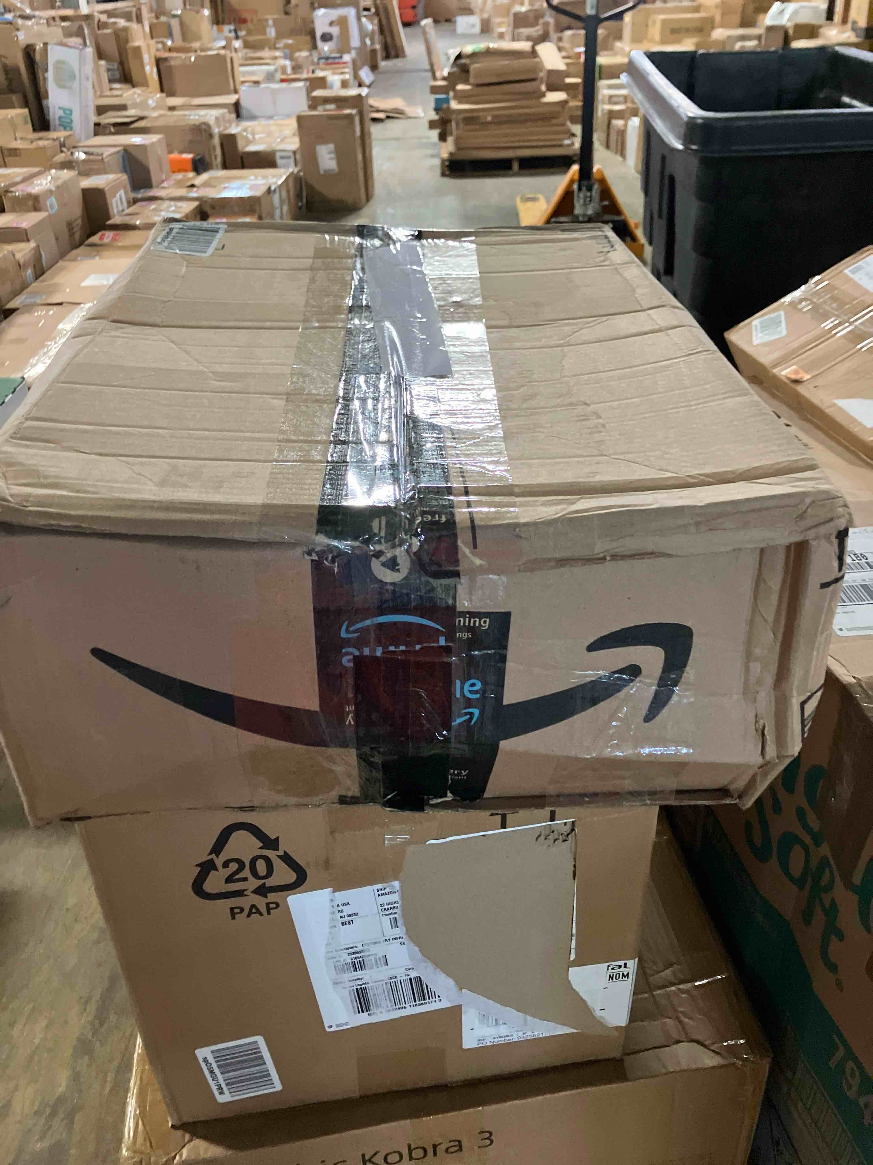 https://s3.amazonaws.com/lotting-images-prod/phillipi/PNK3536770_1755876869633.jpeg